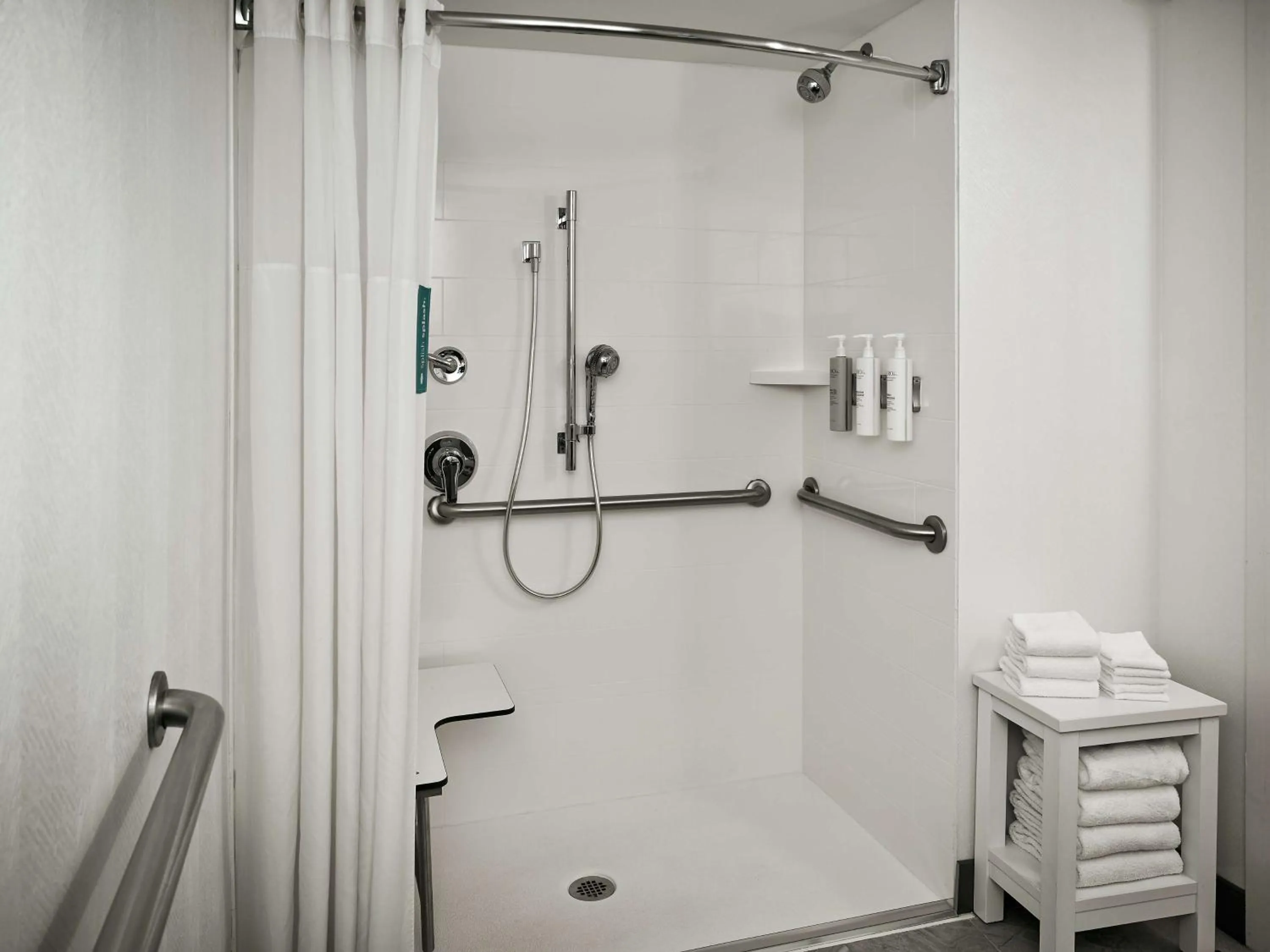 Bathroom in Hampton Inn Gatlinburg