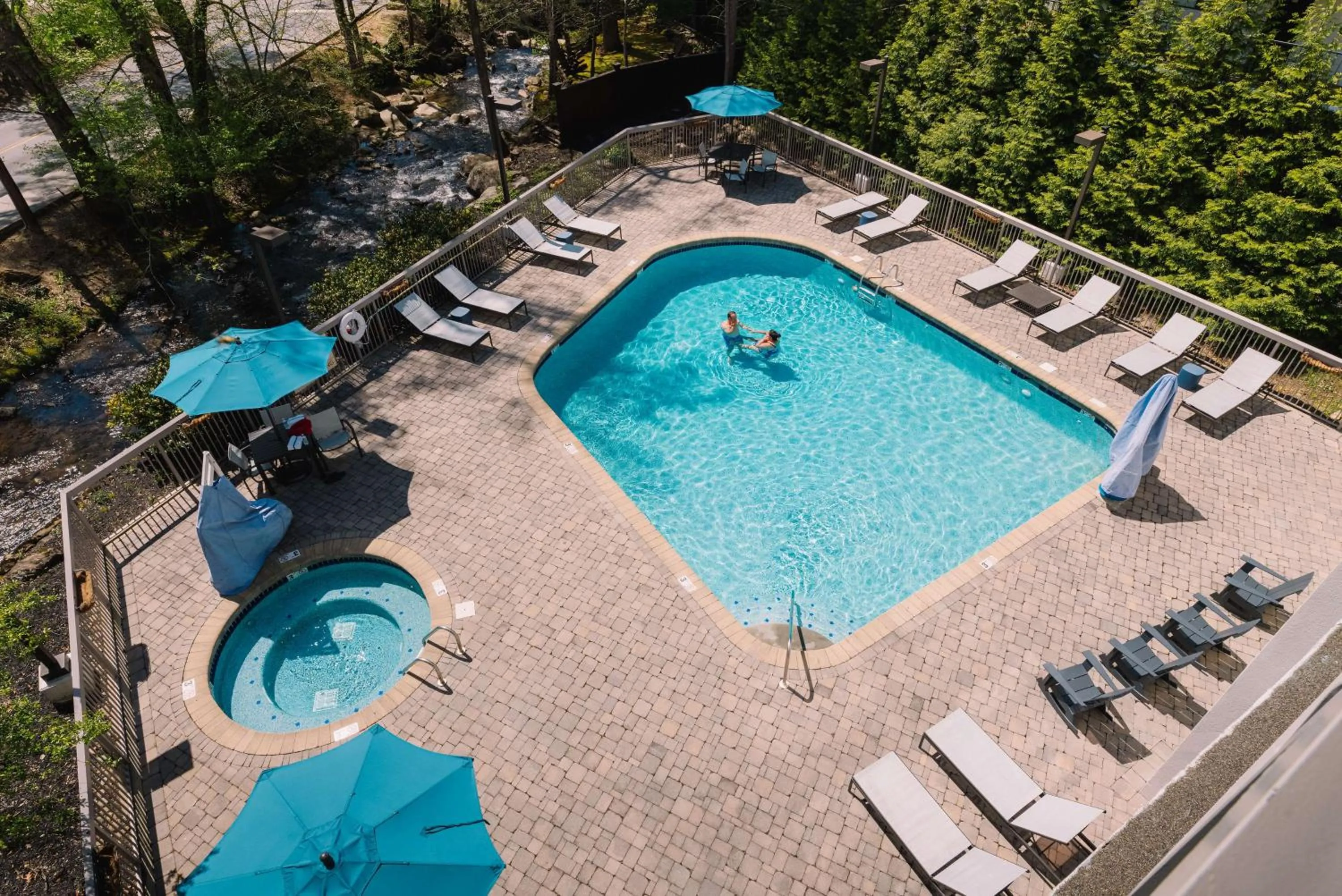 Pool view in Hampton Inn Gatlinburg