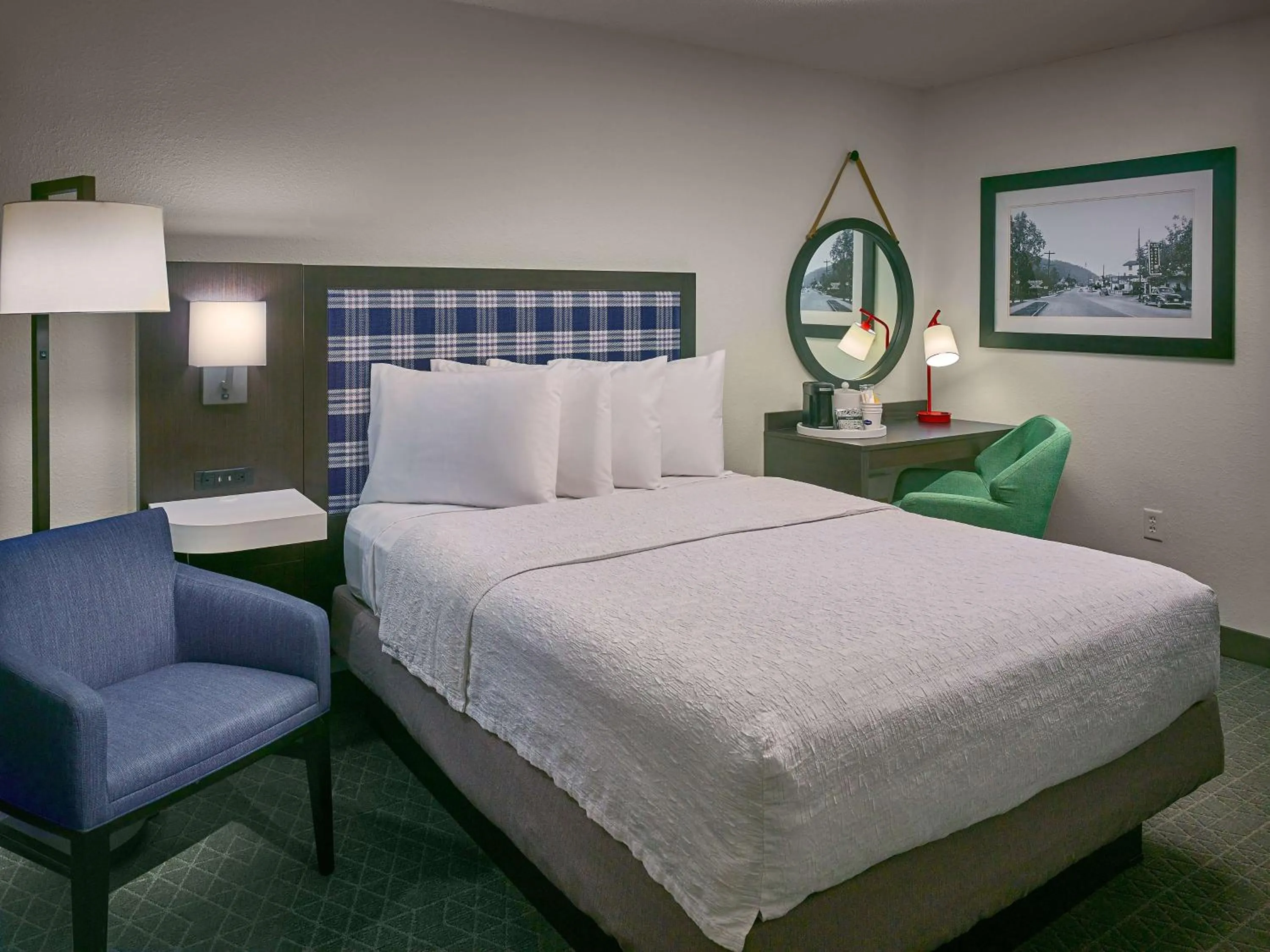 Bed in Hampton Inn Gatlinburg