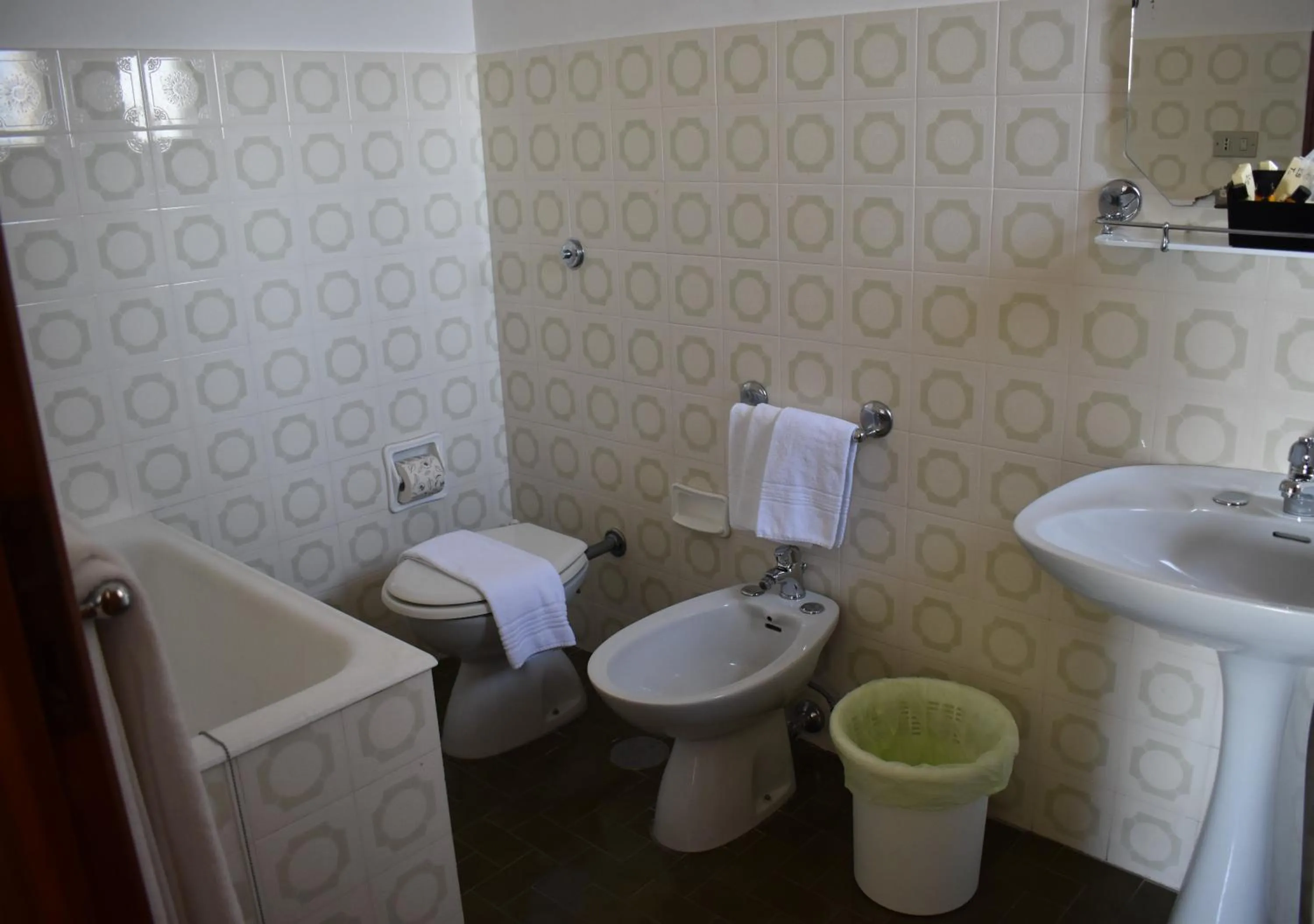 Toilet in Hotel La Silvana