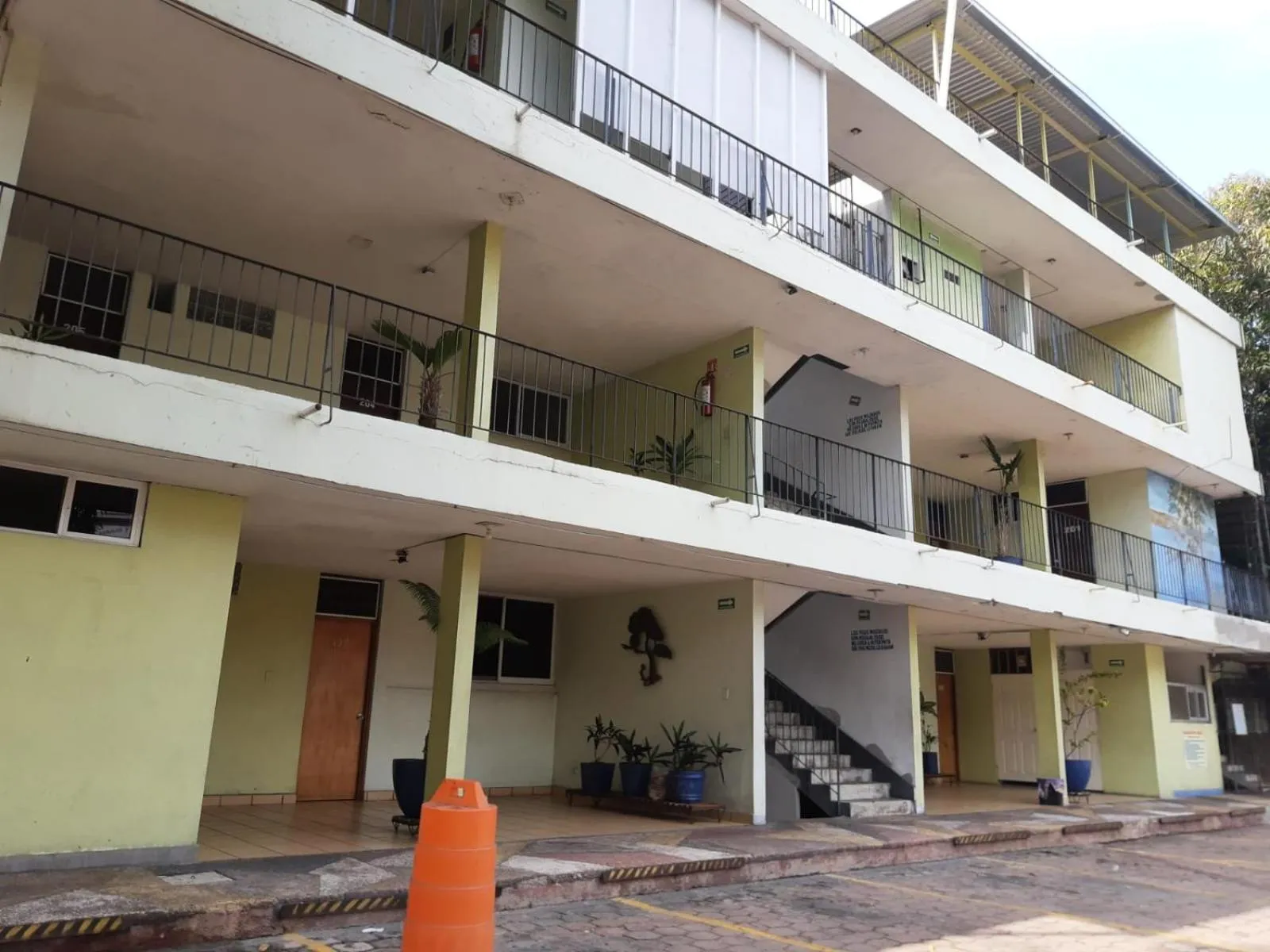 Property building in Hotel Avenida