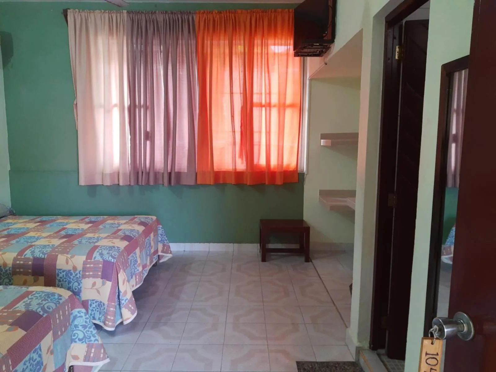 Photo of the whole room, Bed in Hotel Avenida