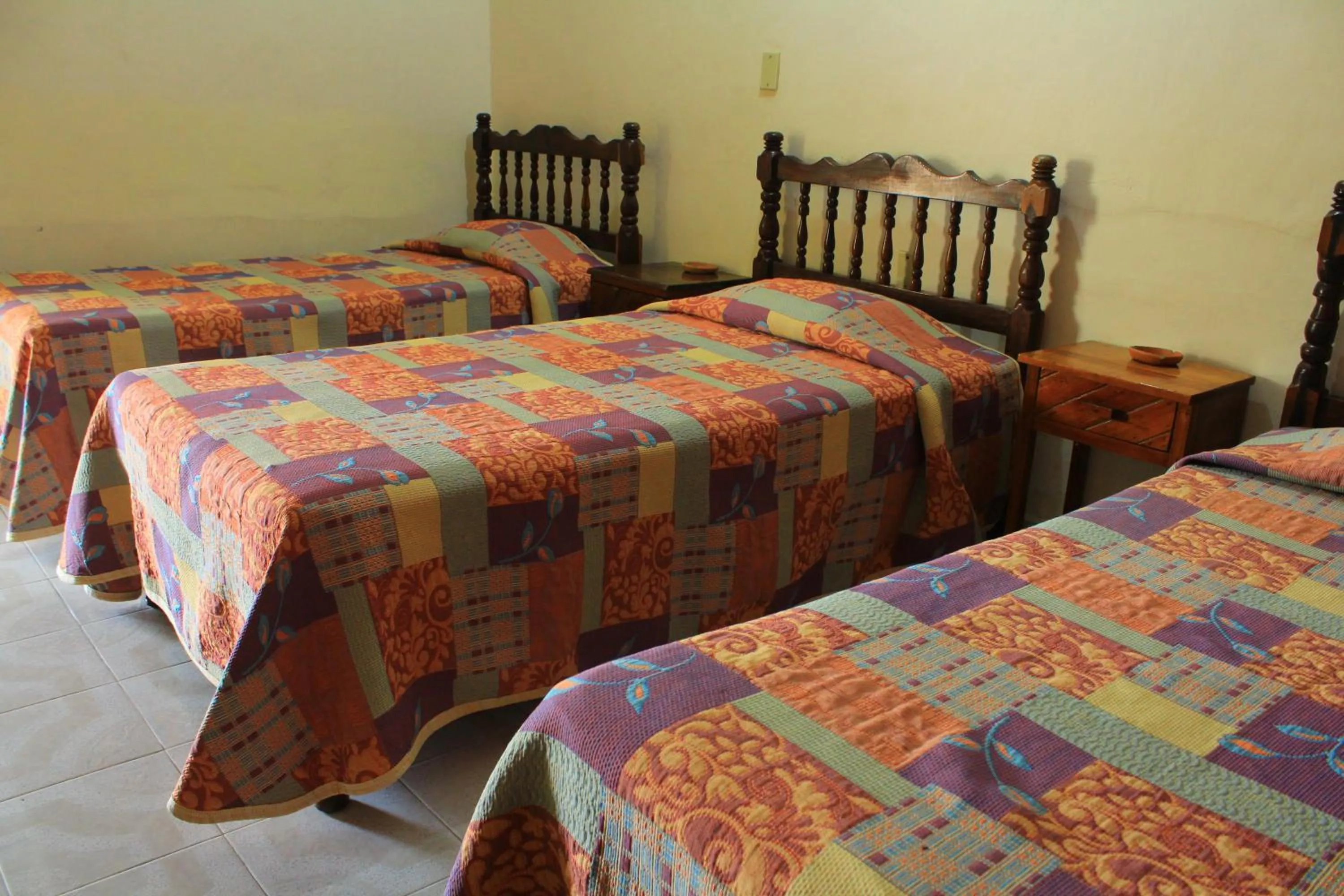 Bedroom, Bed in Hotel Avenida