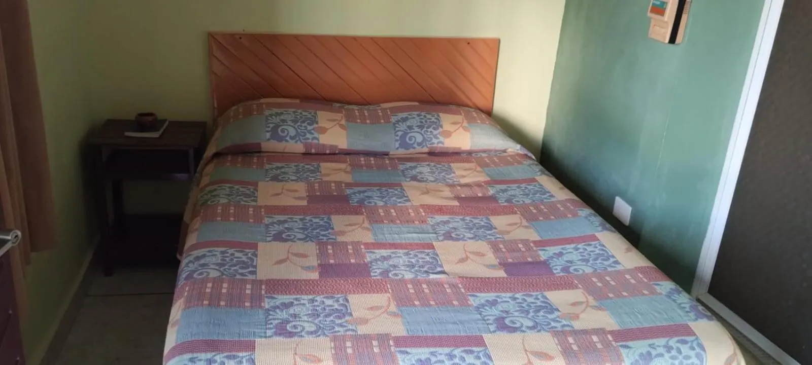 Bed in Hotel Avenida