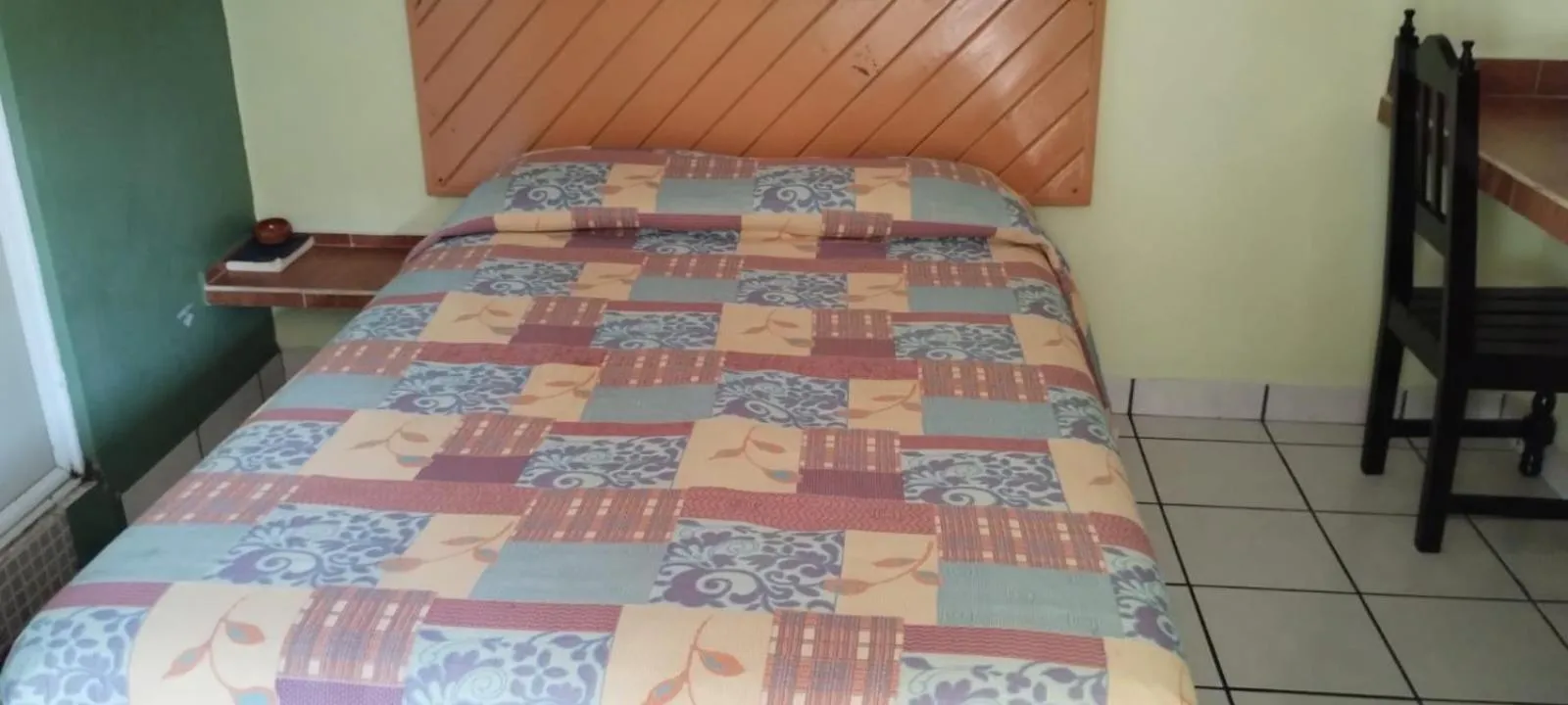 Bed in Hotel Avenida