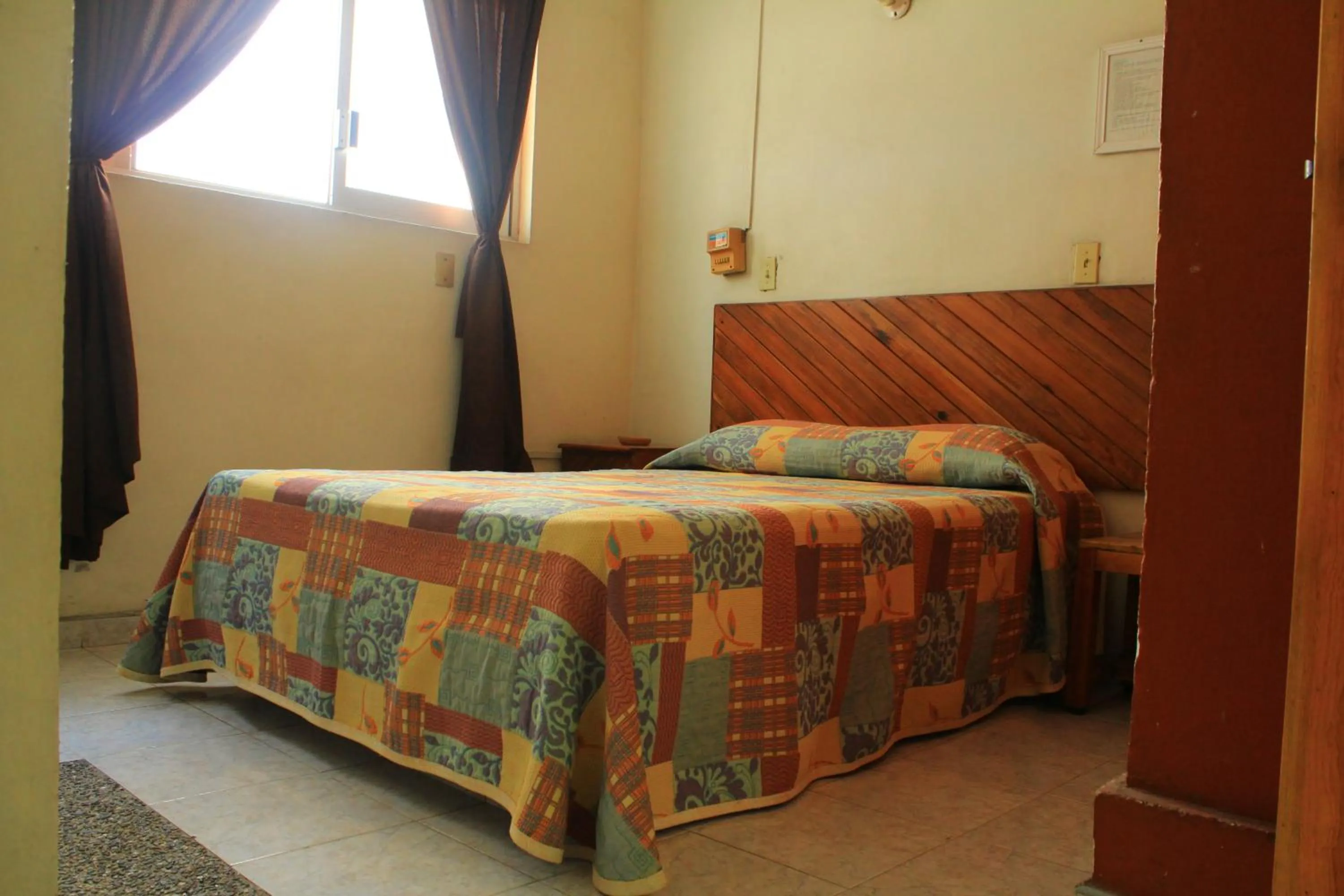 Photo of the whole room, Bed in Hotel Avenida