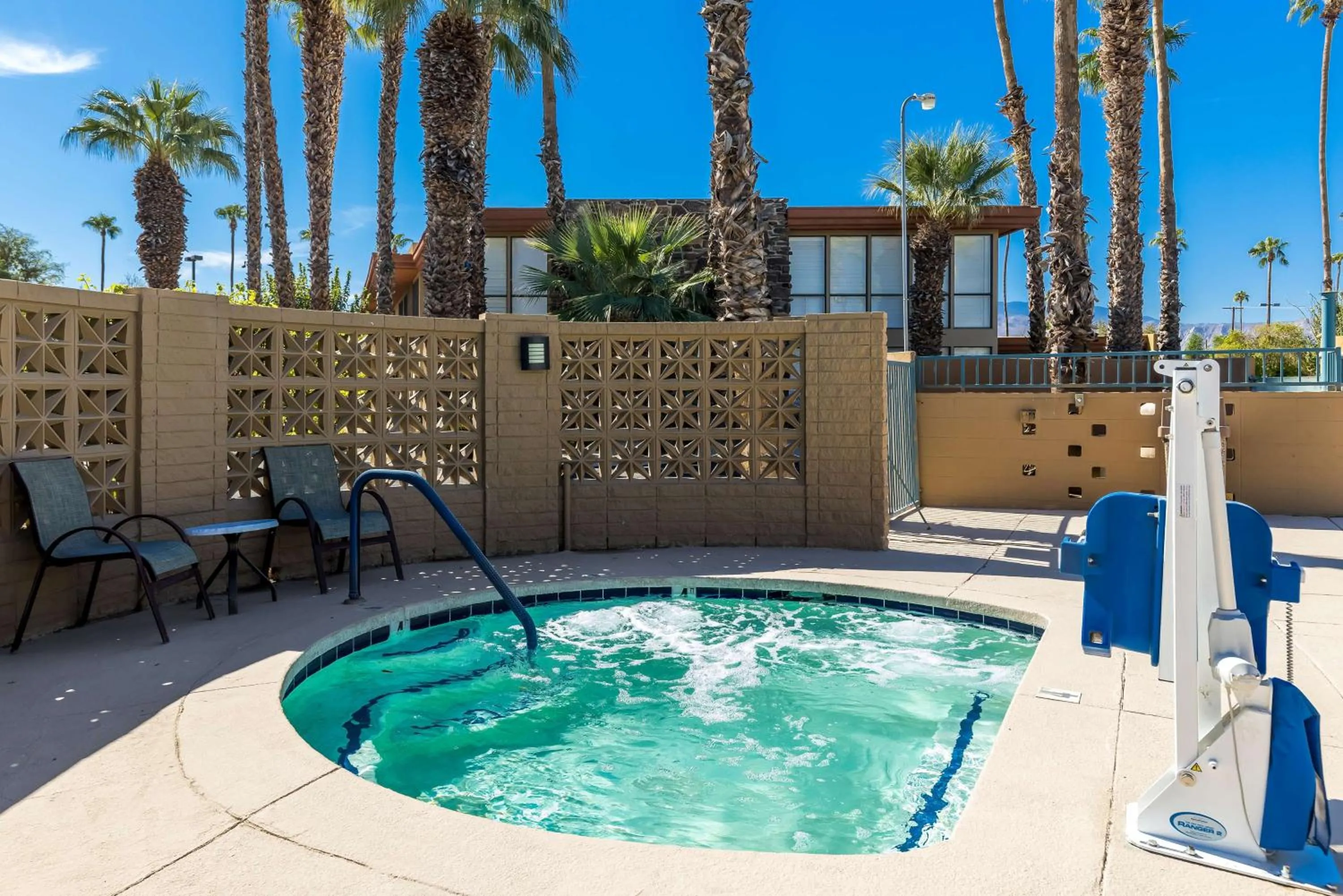Pool view in Best Western Date Tree Hotel