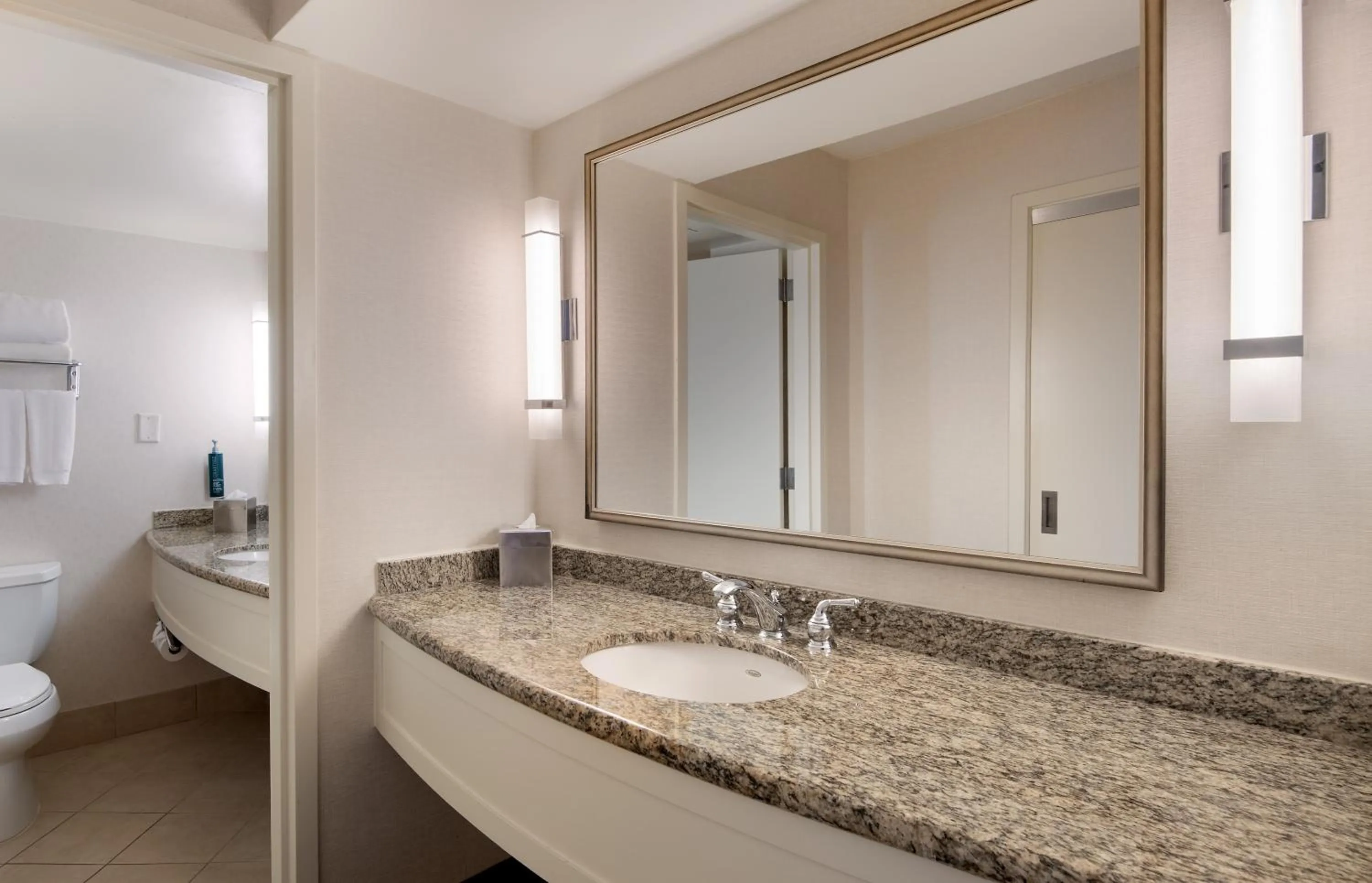 Bathroom in DoubleTree by Hilton Washington DC – Crystal City