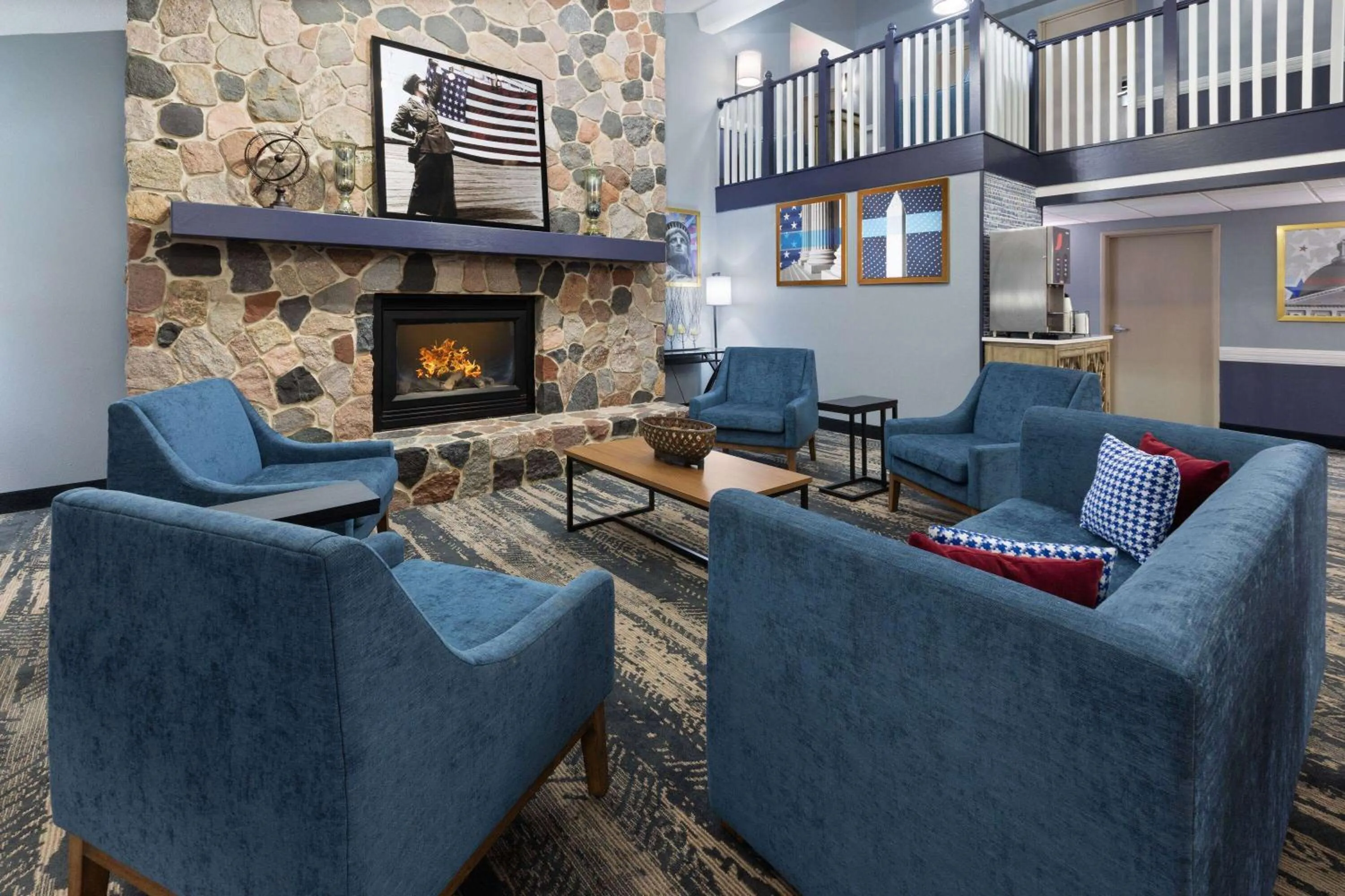 Lobby or reception in AmericInn by Wyndham North Branch