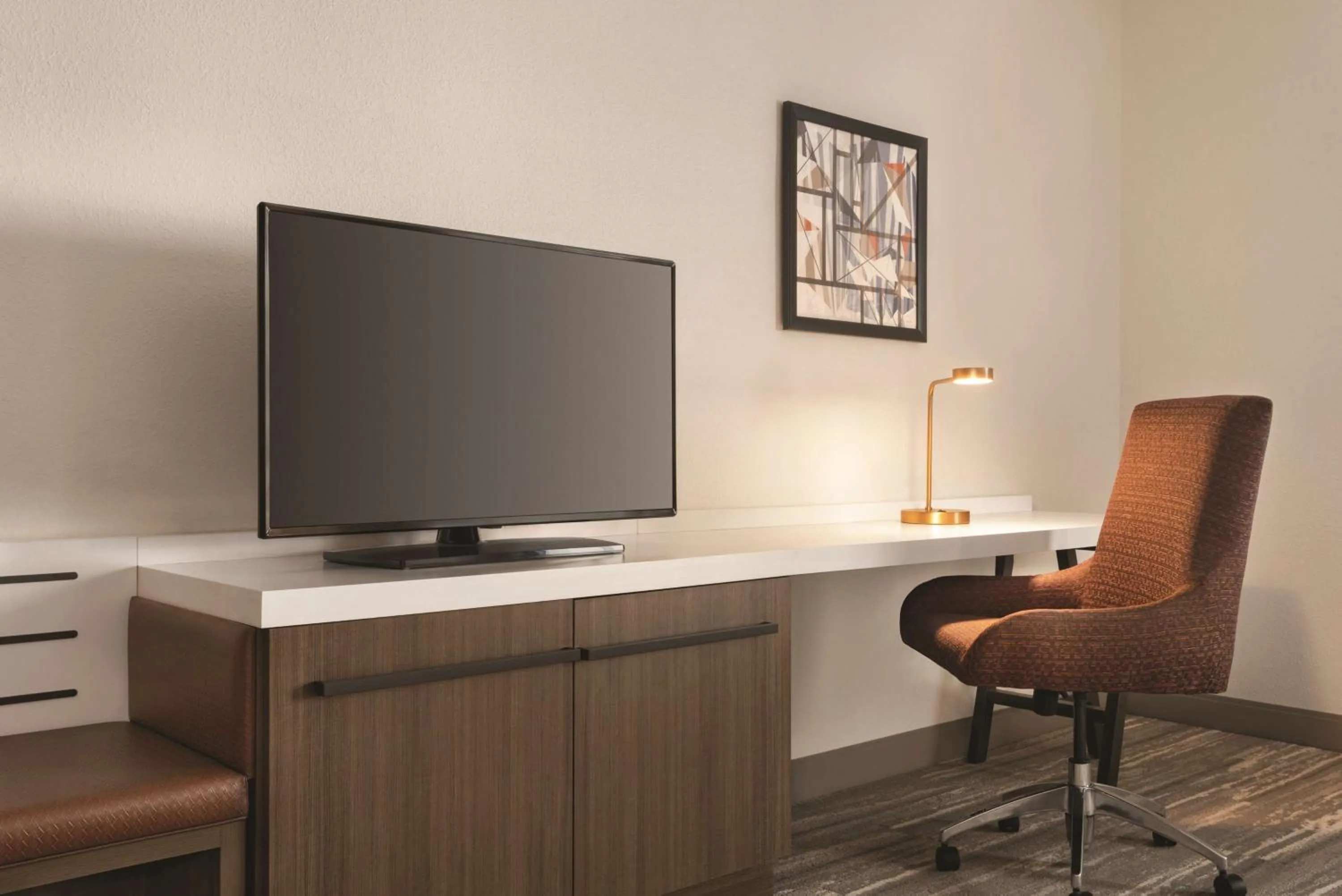 Bedroom in Hilton Garden Inn Fort Wayne