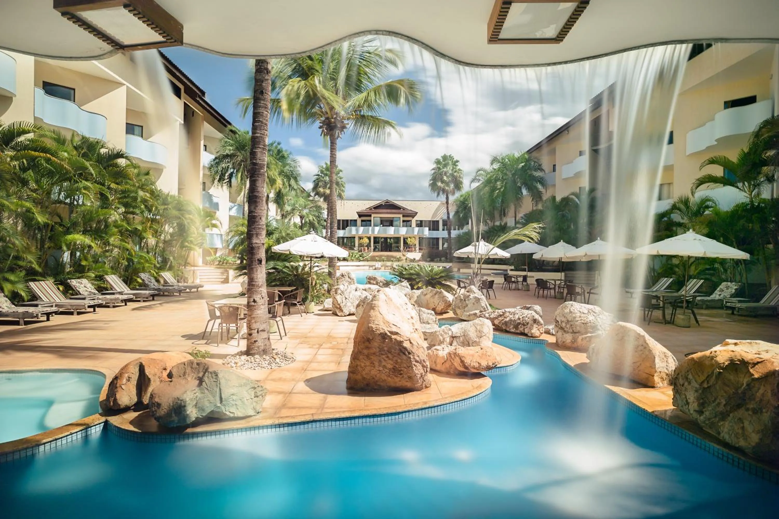 Swimming pool in Wetiga Hotel