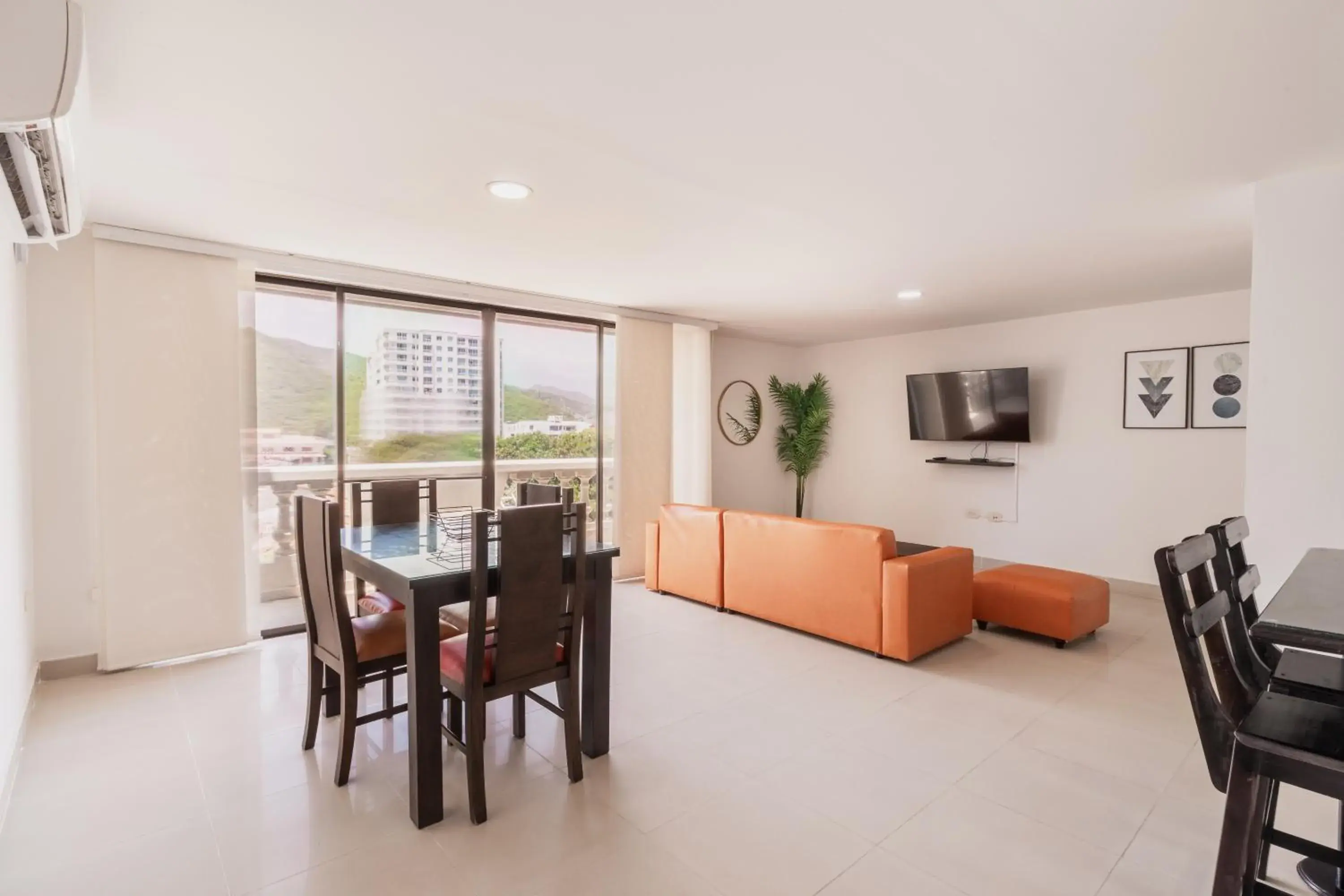 Two-Bedroom Deluxe Apartment in Aparta Hotel Roca Marina Two-Bedroom Deluxe Apartment in Aparta Hotel Roca Marina