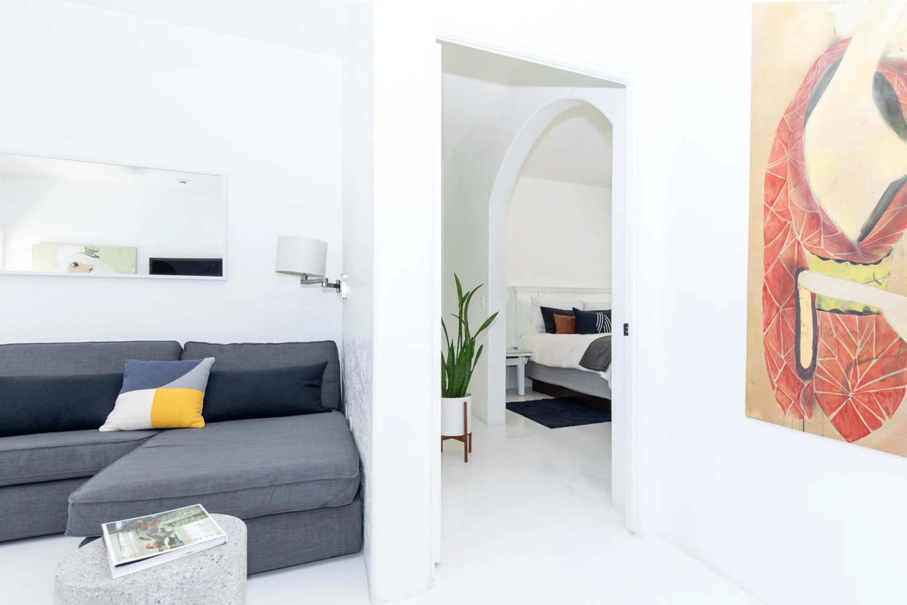 Bed in Alcazar Palm Springs