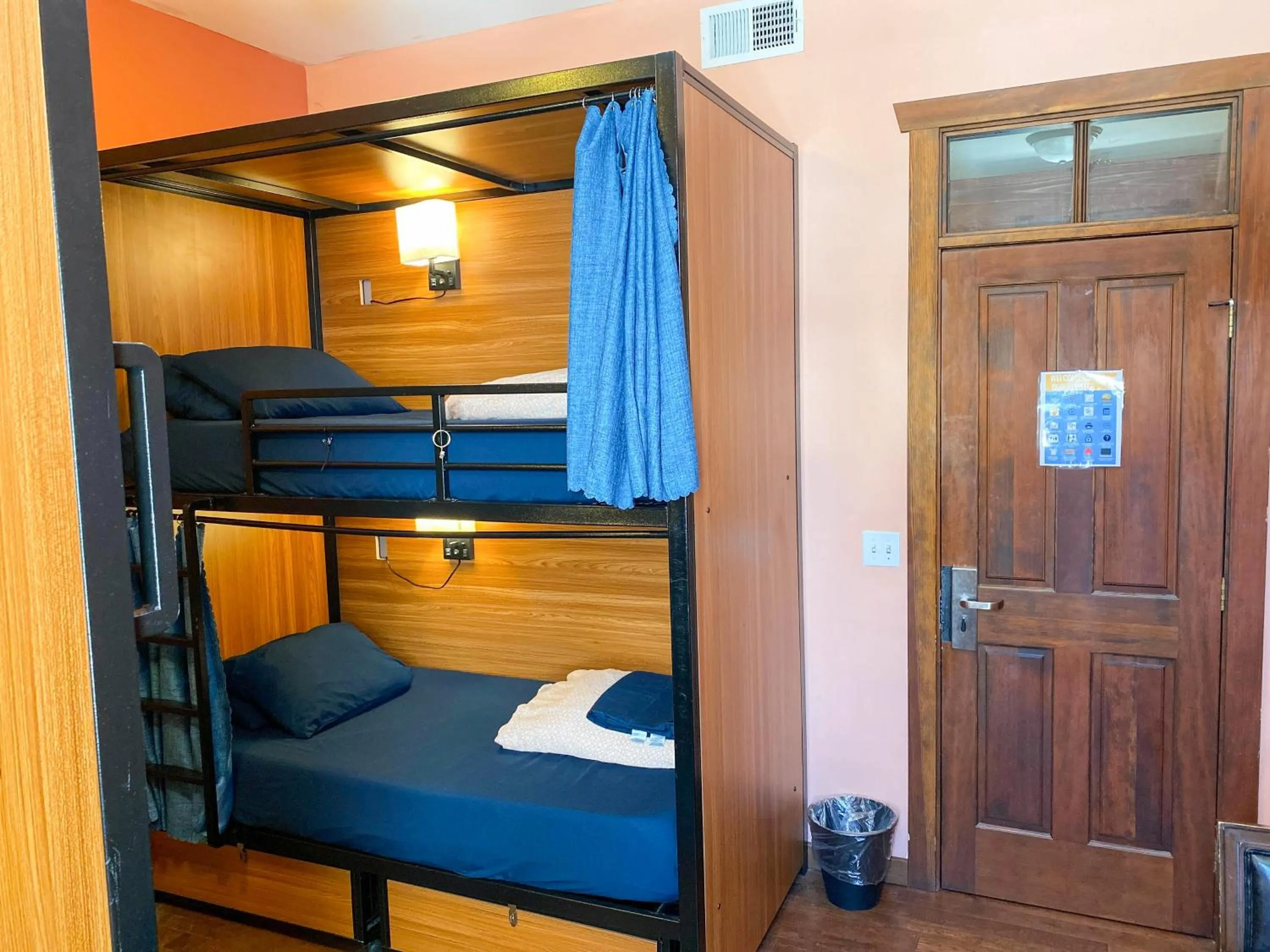 Bedroom, Bed in ITH San Diego Adventure Hostel