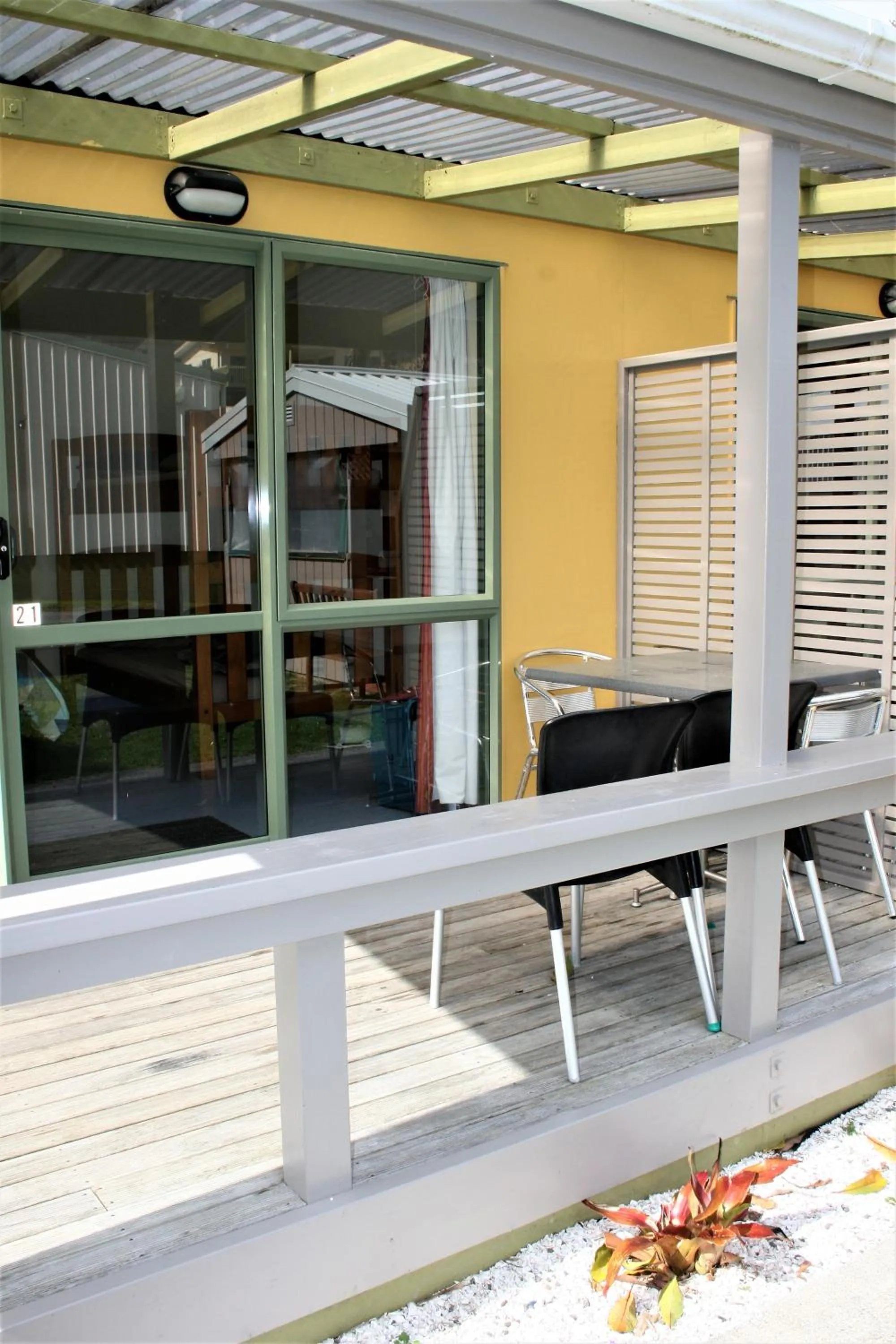 Patio in Whatuwhiwhi TOP 10 Holiday Park