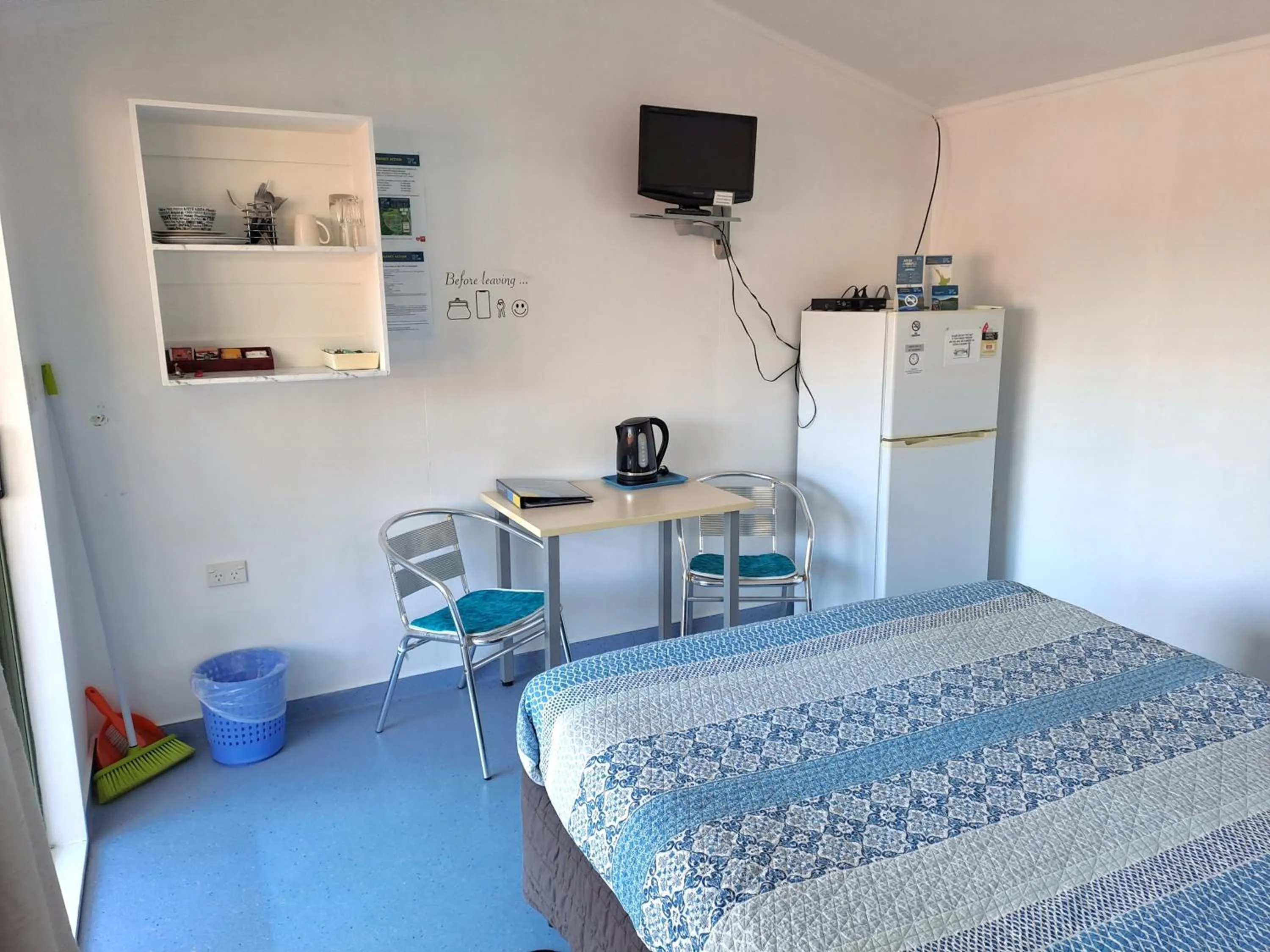 TV and multimedia, Bed in Whatuwhiwhi TOP 10 Holiday Park