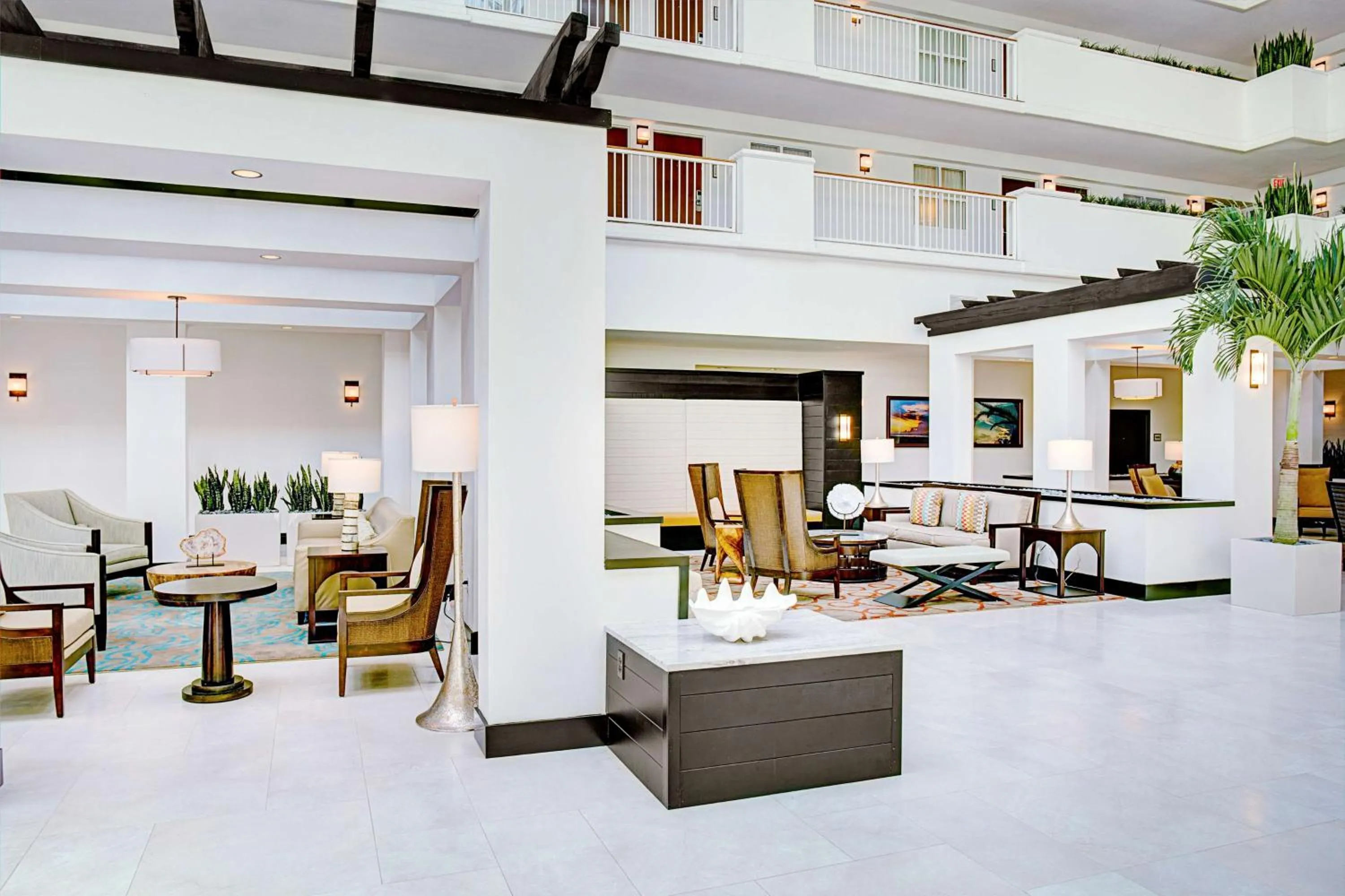 Lobby or reception in Embassy Suites by Hilton Destin Miramar Beach