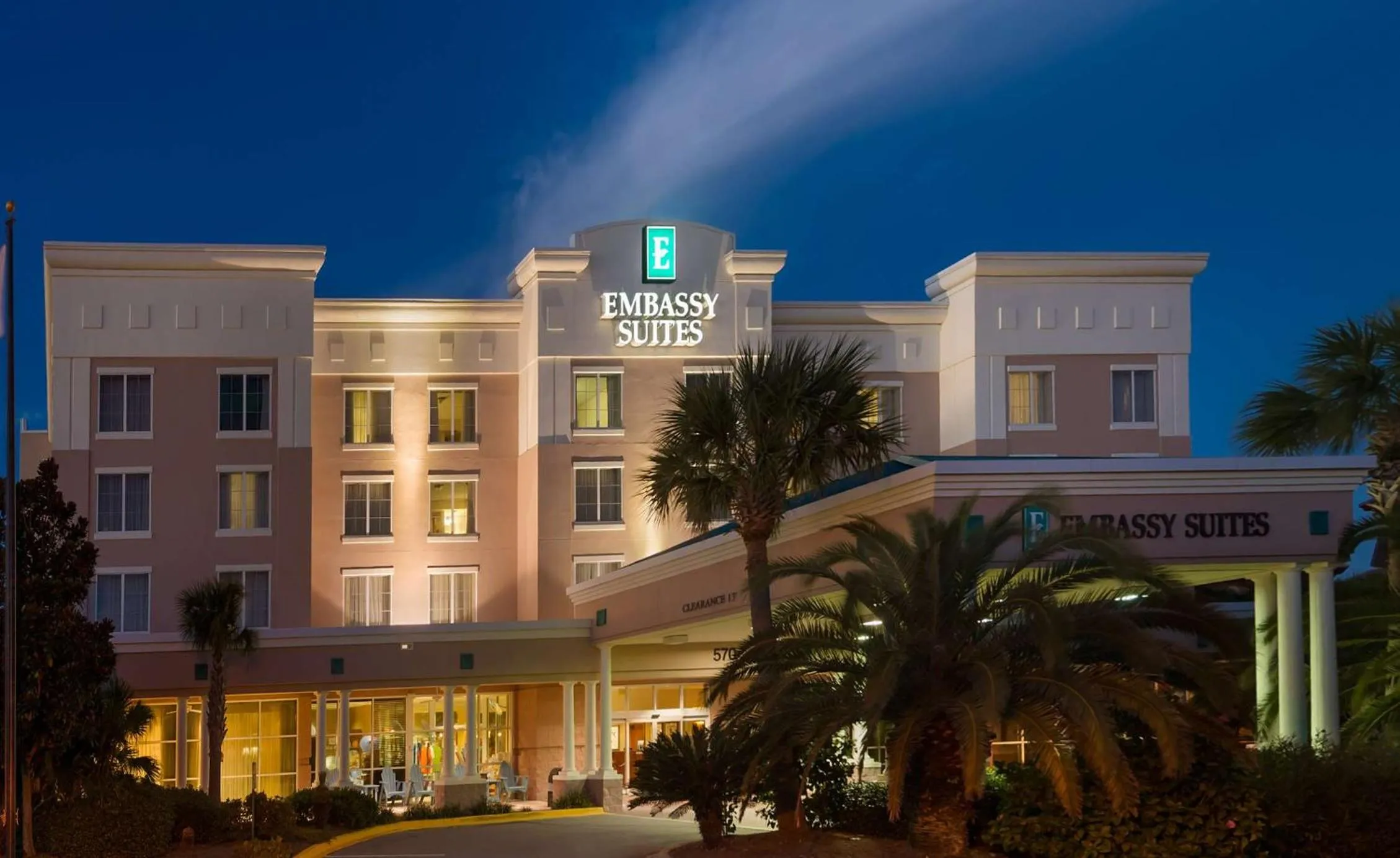 Property building in Embassy Suites by Hilton Destin Miramar Beach