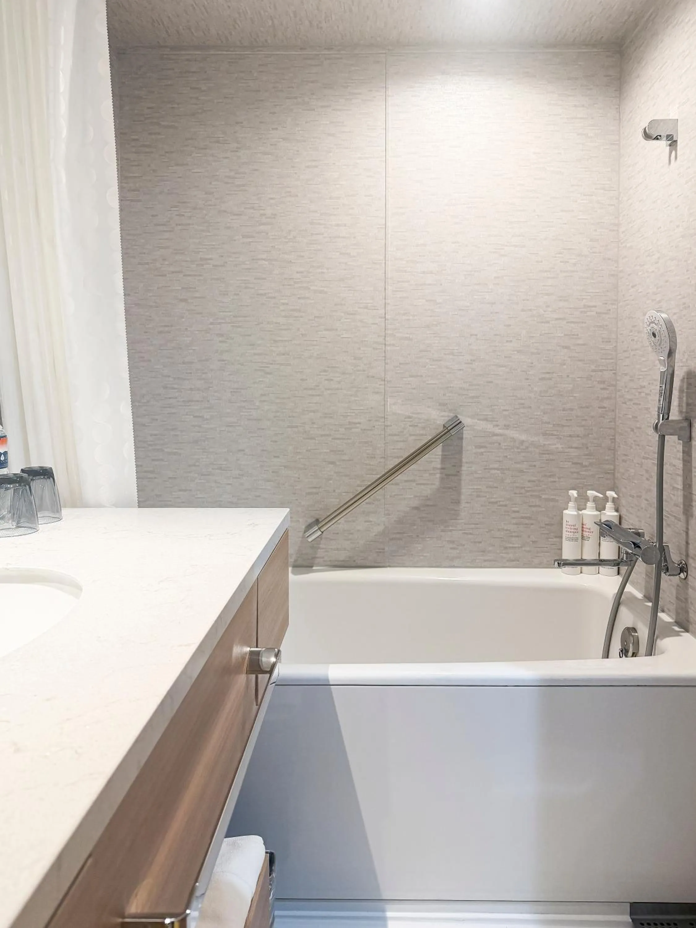 Bathroom in Kobe Marriott Hotel