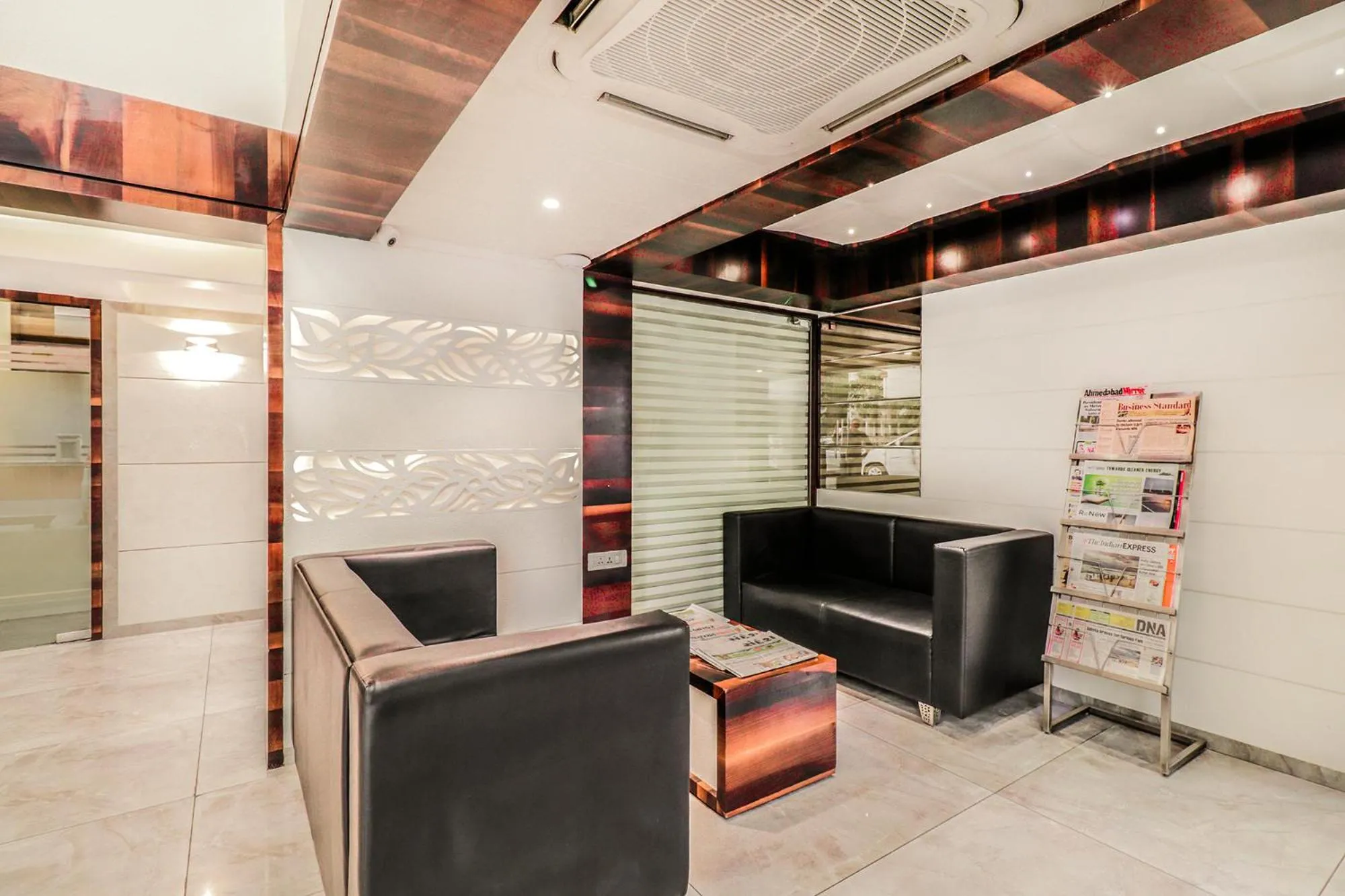 Lobby or reception in Hotel Summit