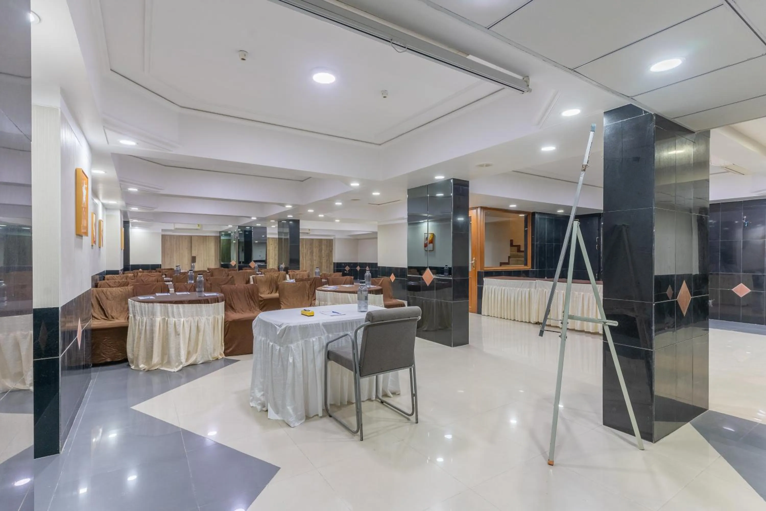 Banquet/Function facilities in Hotel Summit
