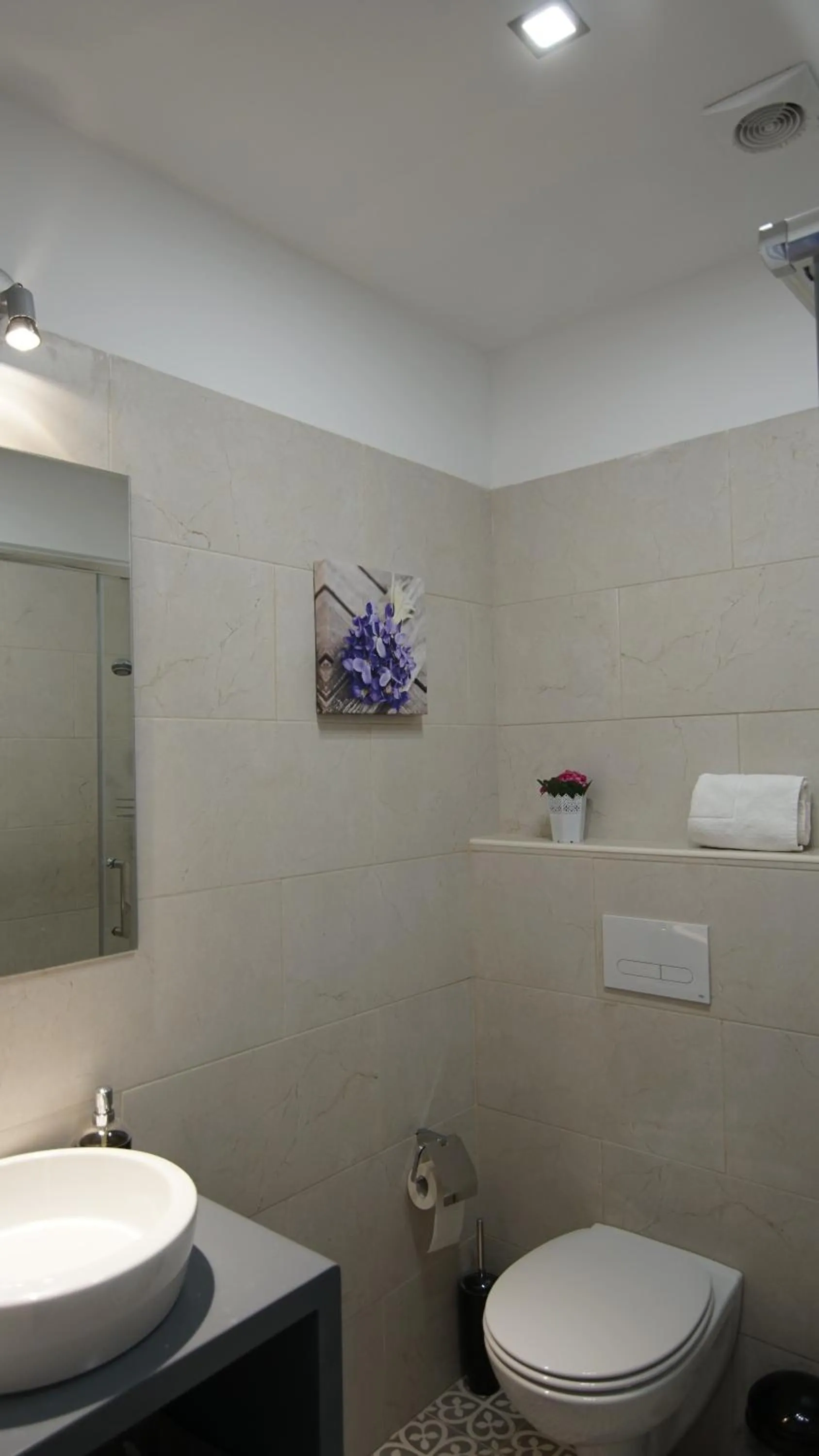 Avenida Cozy Apartment