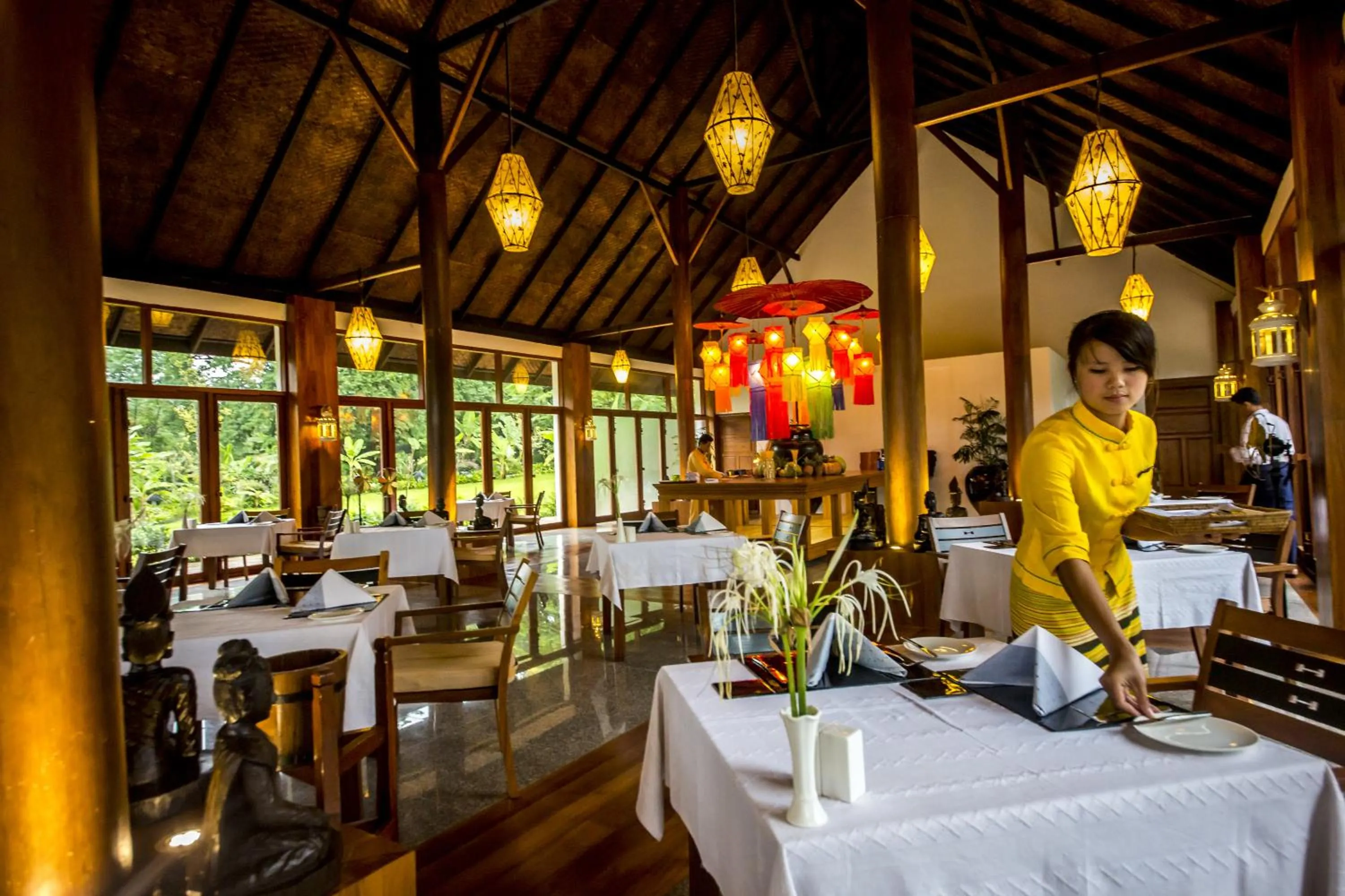 Staff in Villa Inle Boutique Resort