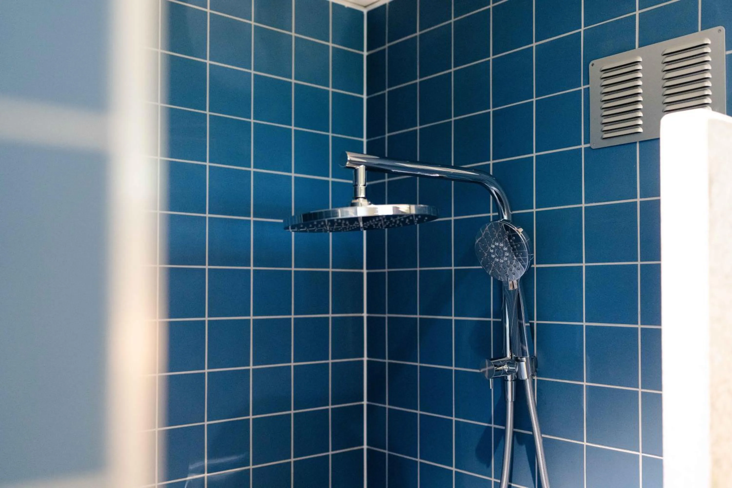 Shower in Brighton Hotel