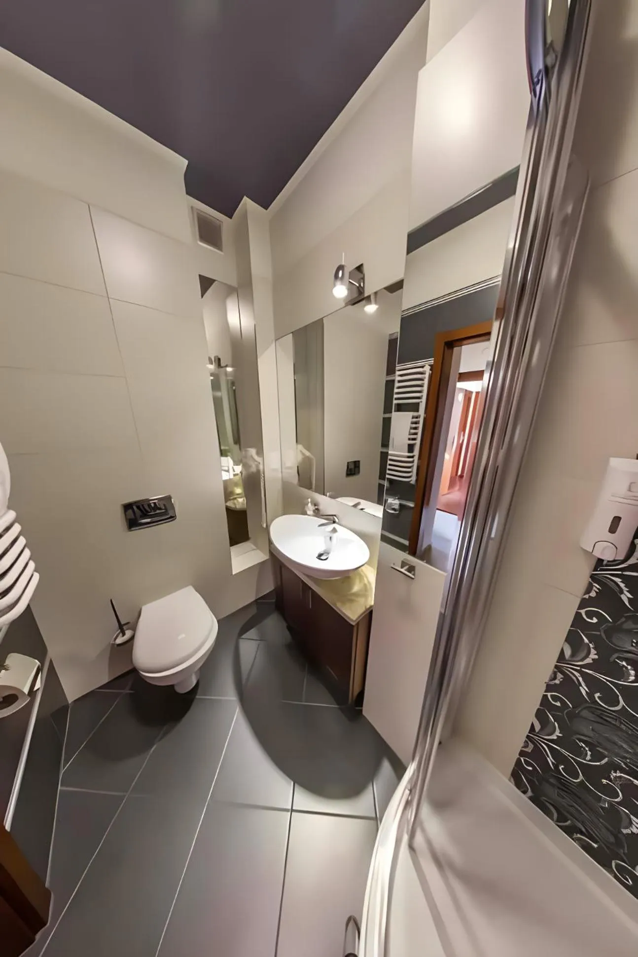 Bathroom in Hotel Fryderyk