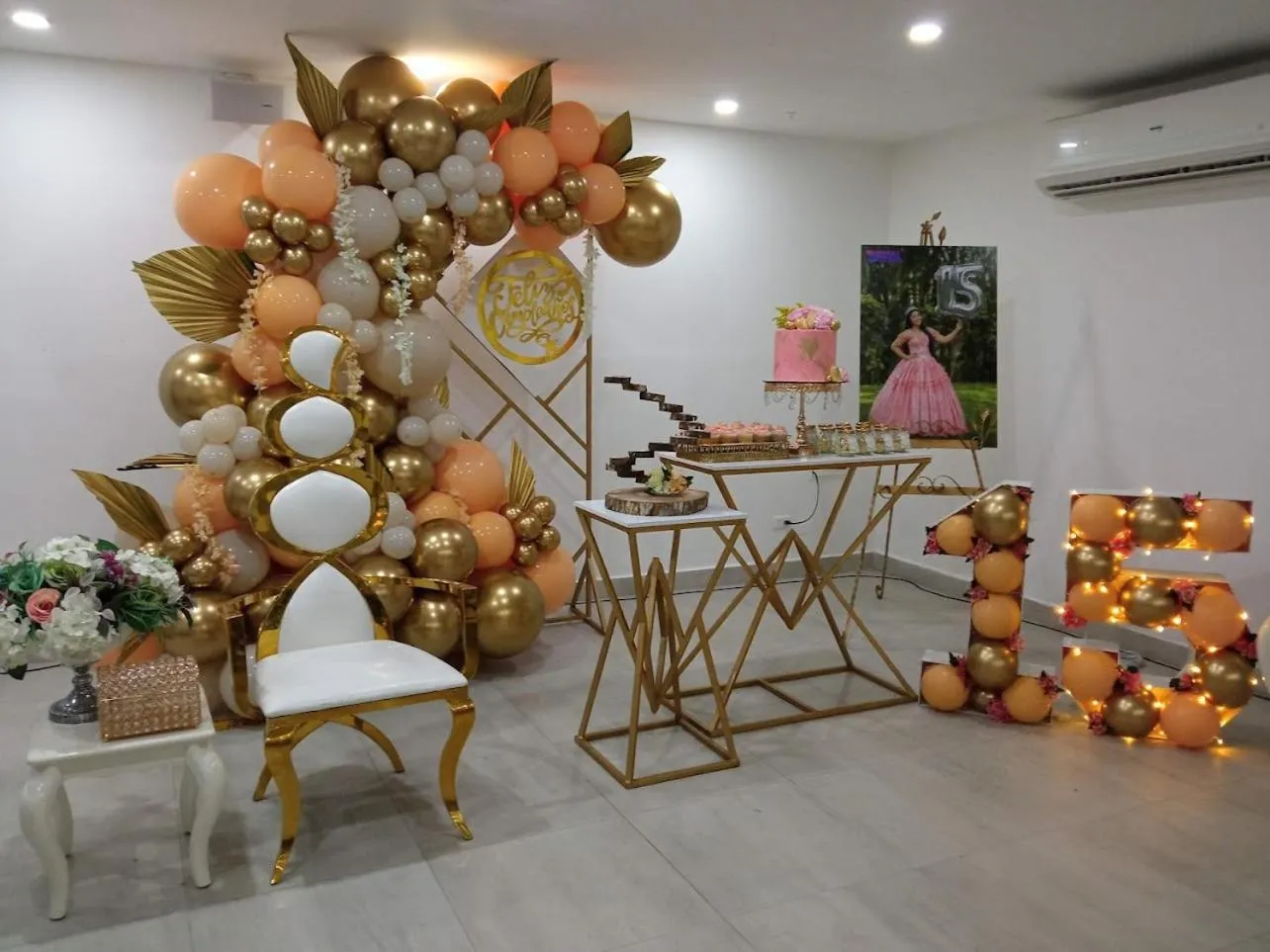 Decorative detail in HOTEL HABANA REAL