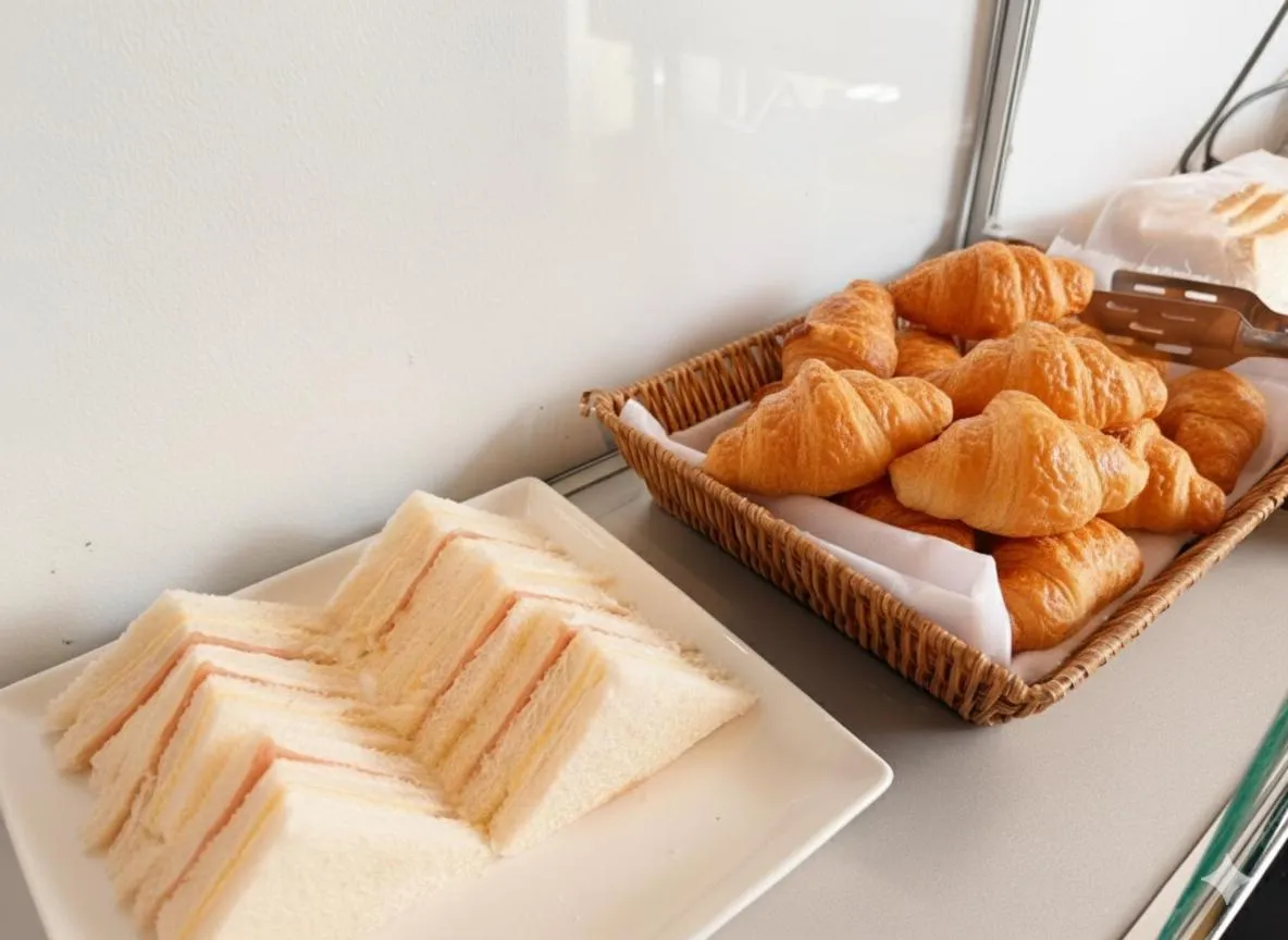 Blu Monkey Hotel Surat Thani