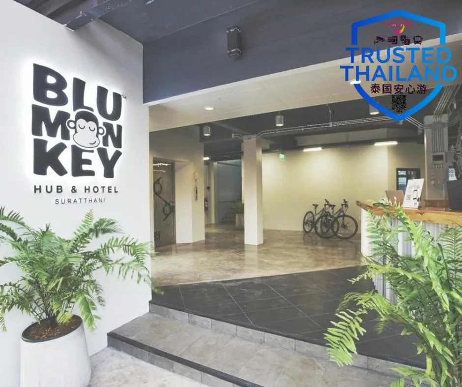 Blu Monkey Hotel Surat Thani