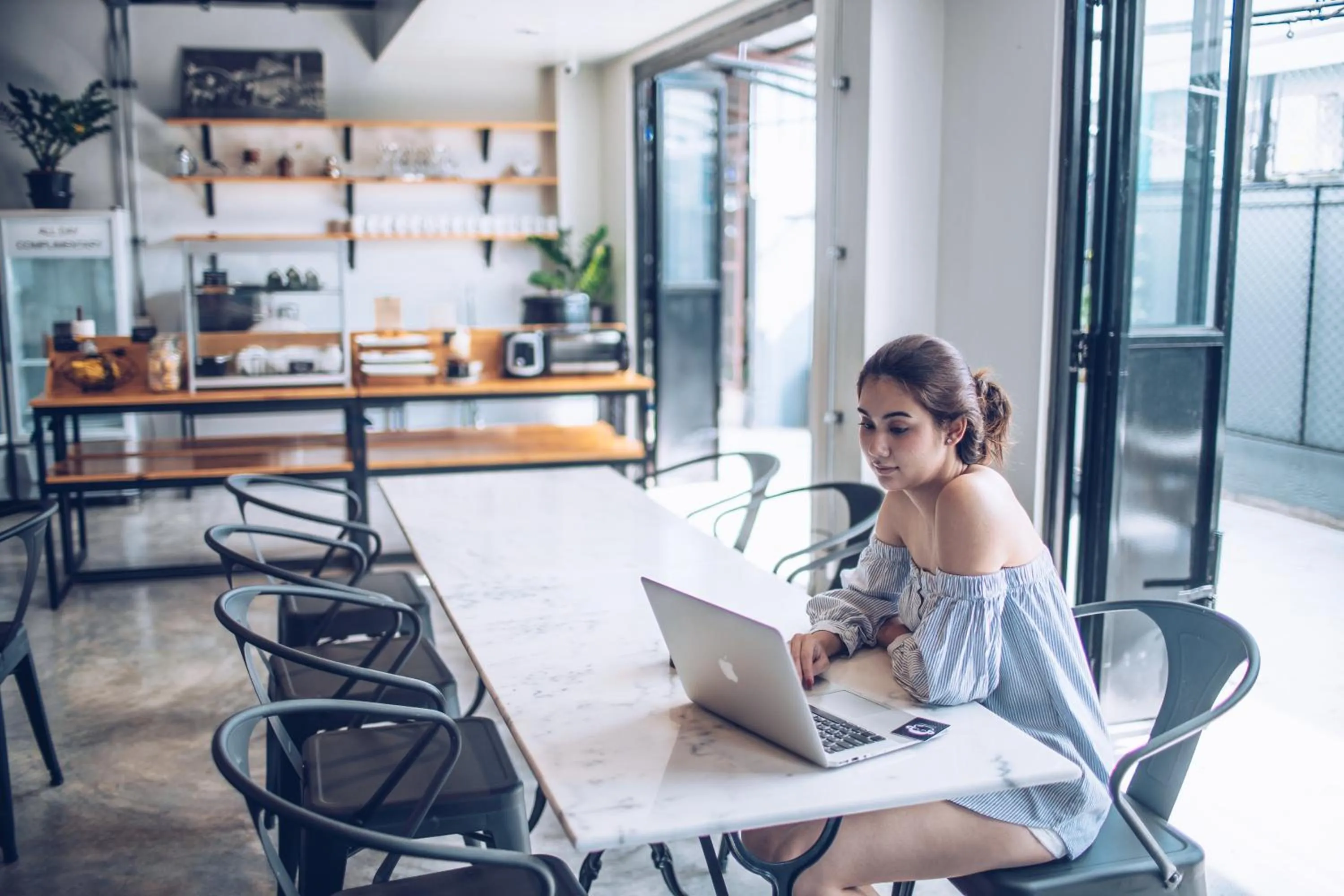 Blu Monkey Hotel Surat Thani