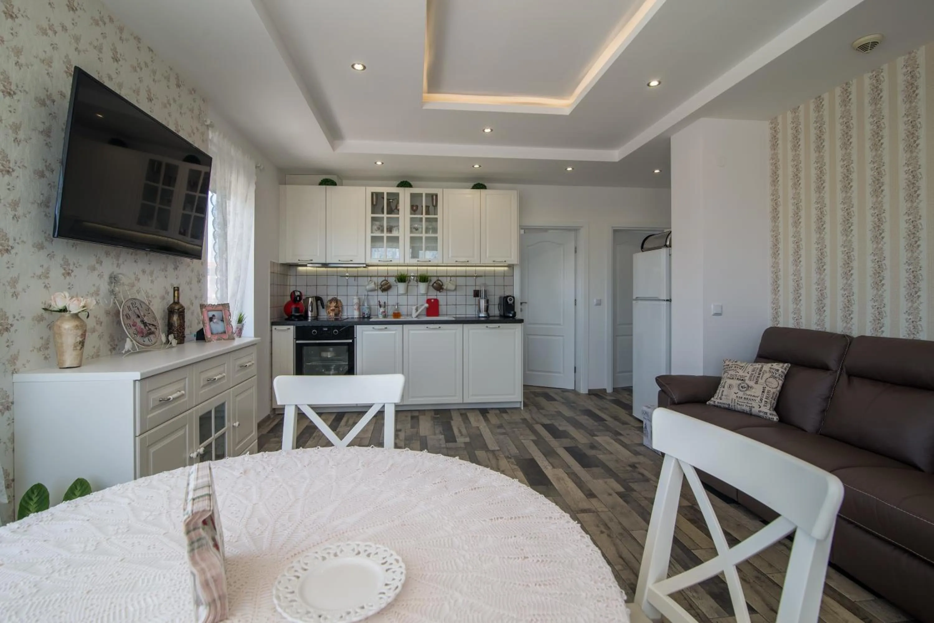 Kitchen or kitchenette in Atlant Hotel