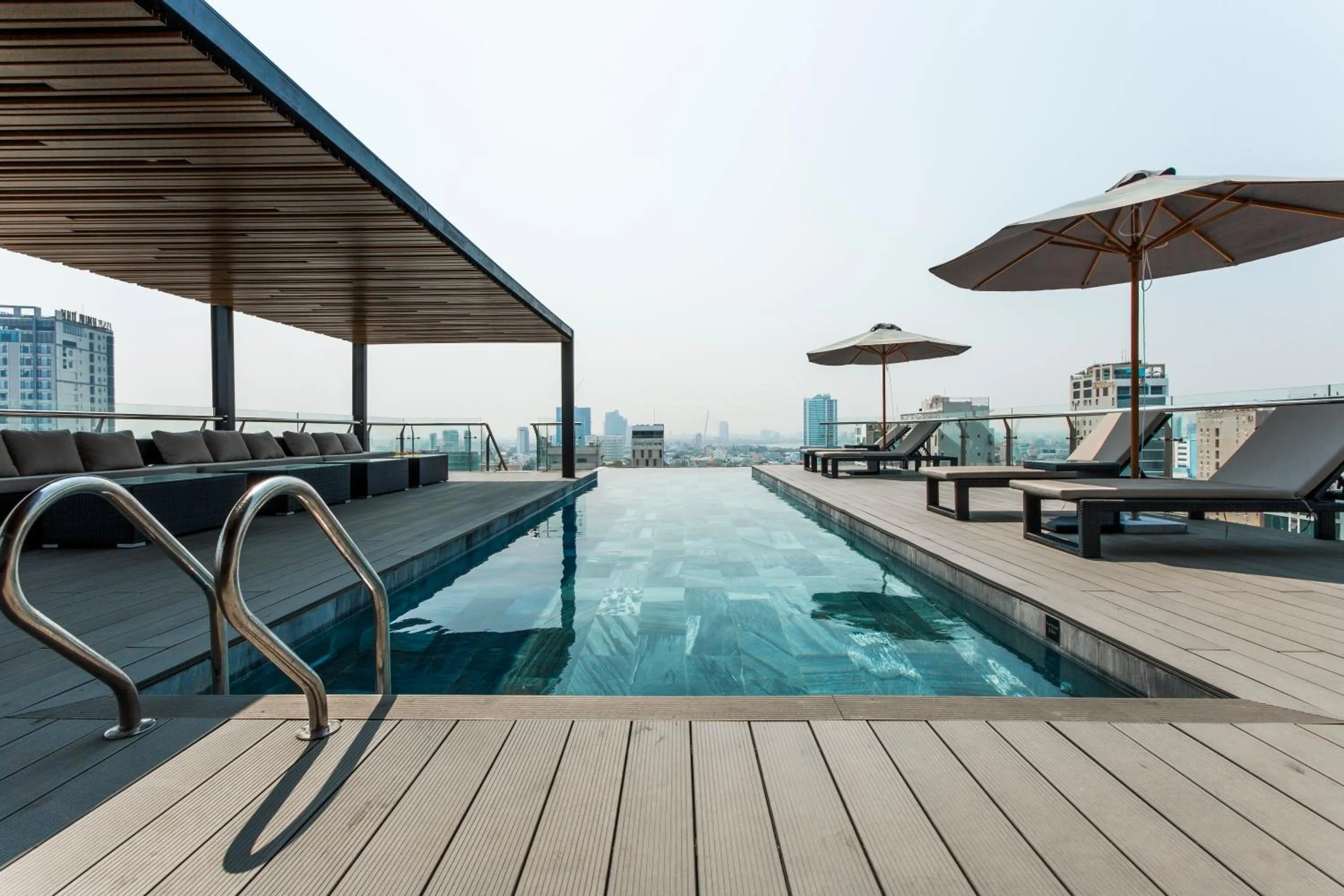 Balcony/Terrace in Everland Hotel