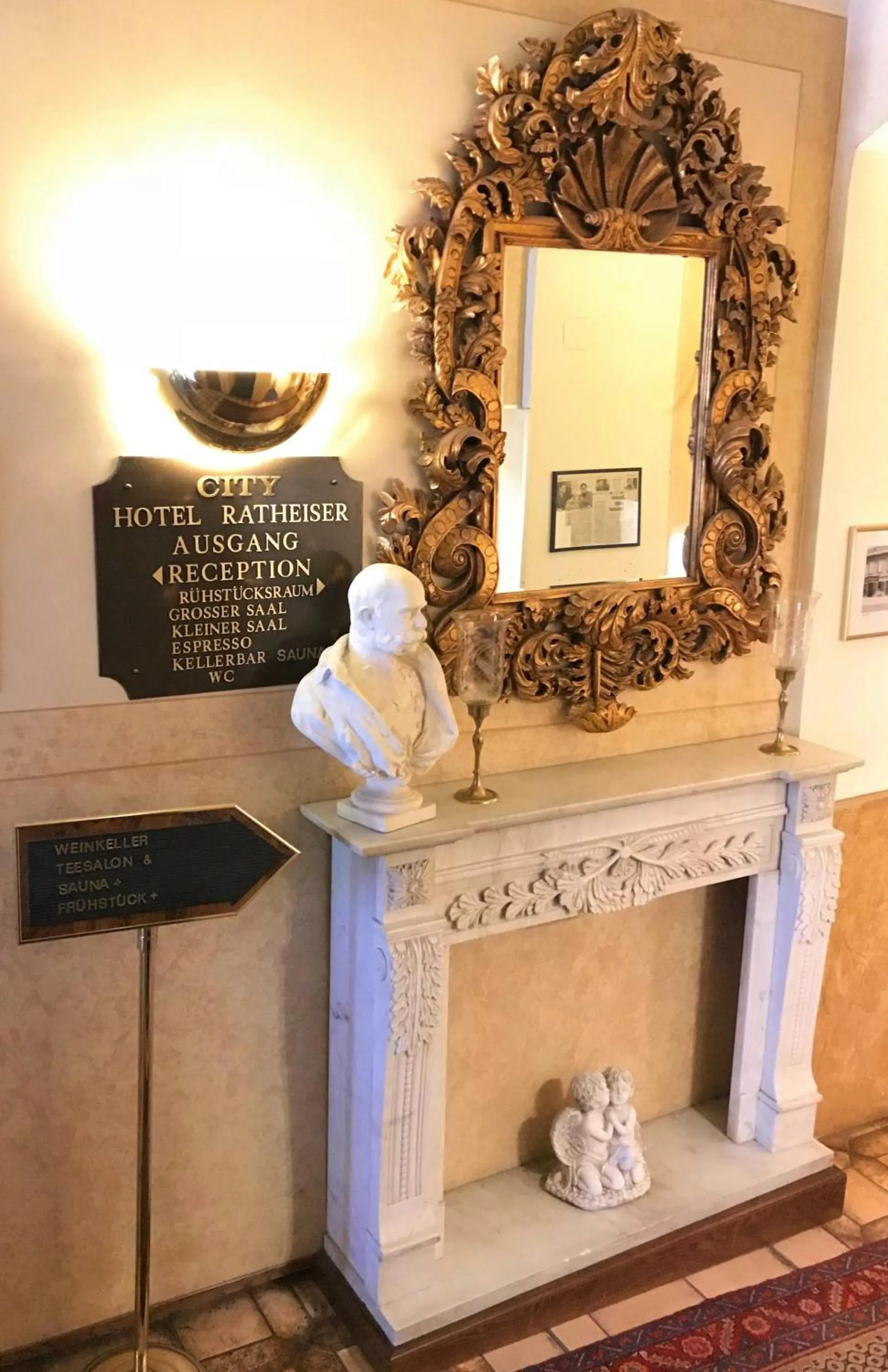 Lobby or reception in Cityhotel Ratheiser