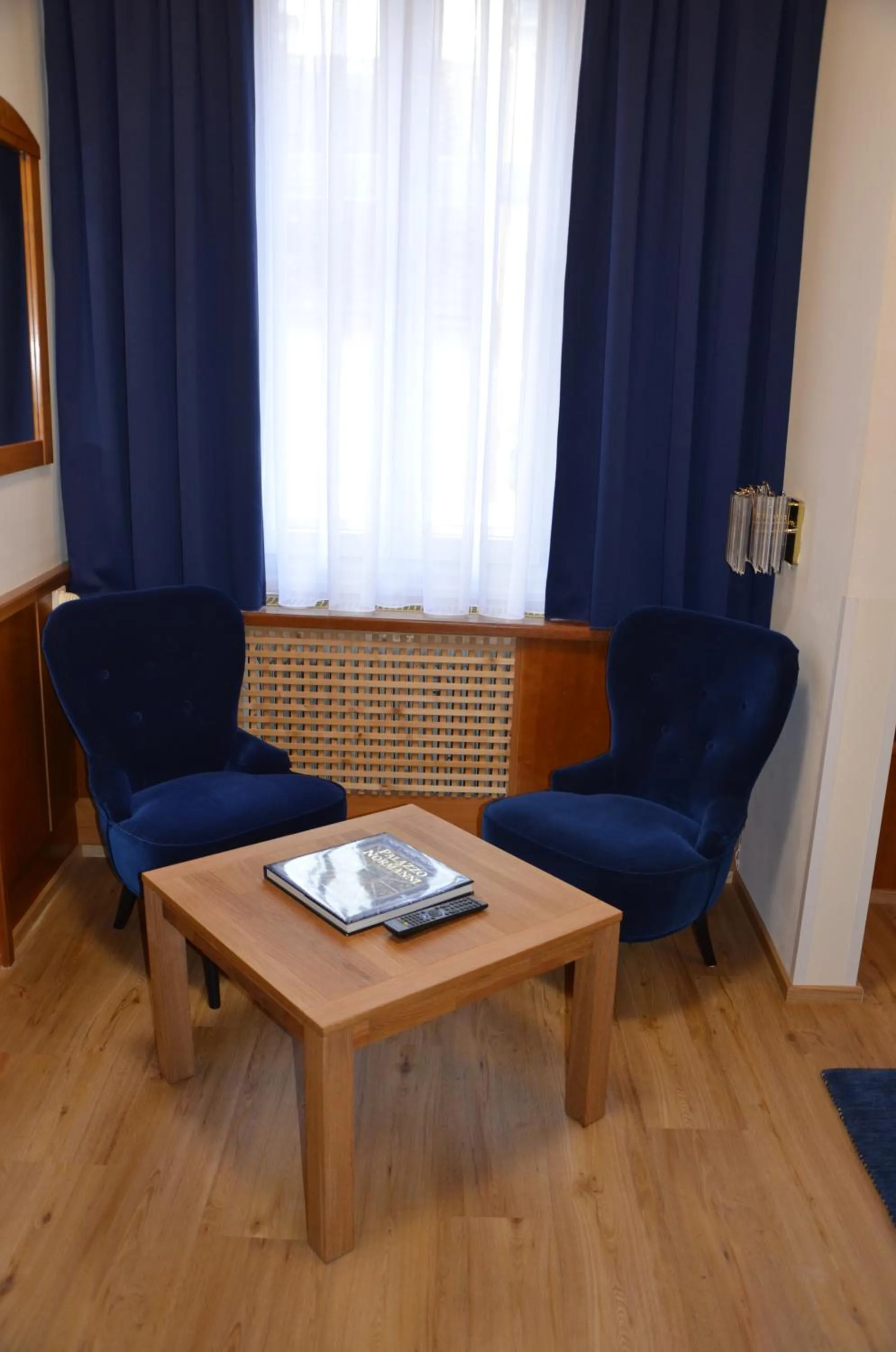 Seating area in Cityhotel Ratheiser