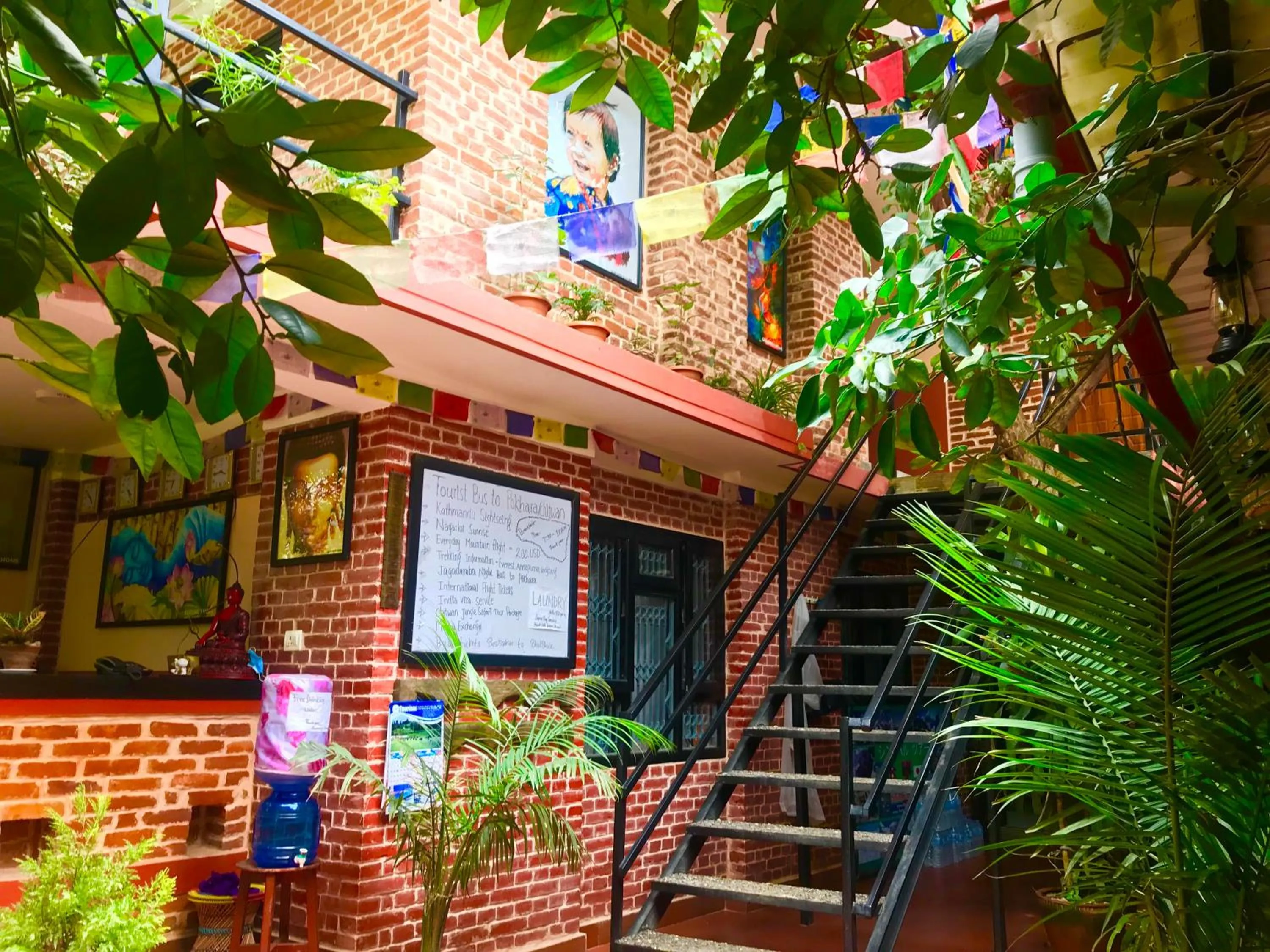 Facade/entrance in Gurung's Home