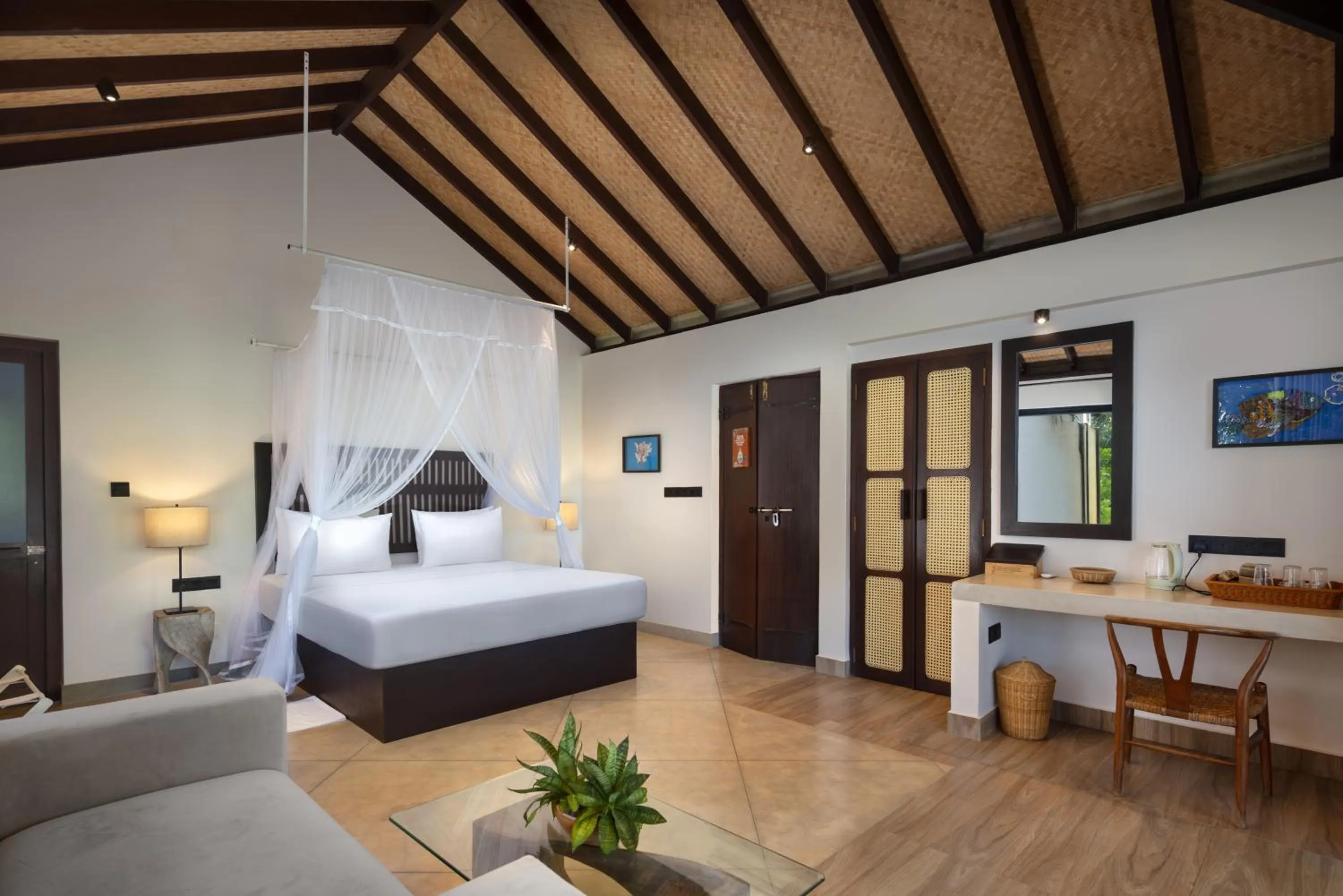 Bedroom, Bed in Ravana Garden