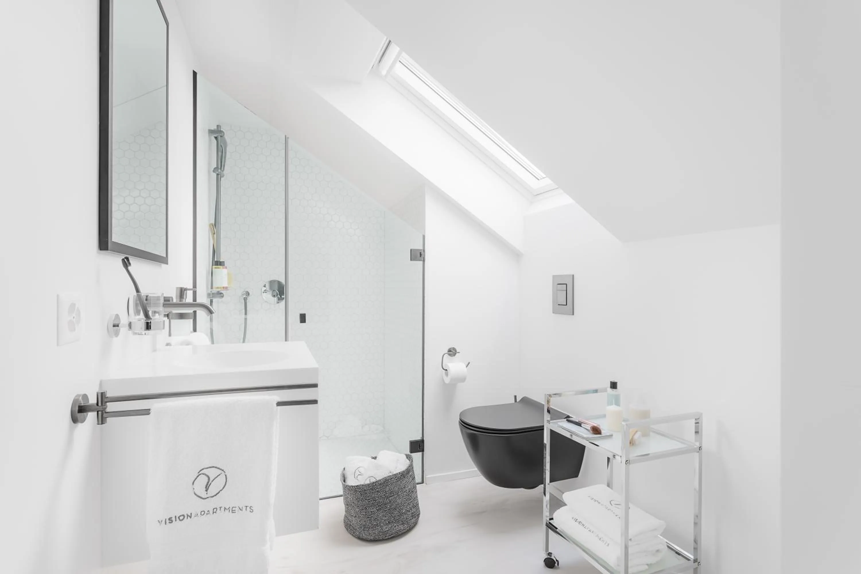 Shower in VISIONAPARTMENTS Zweierstrasse - contactless check-in