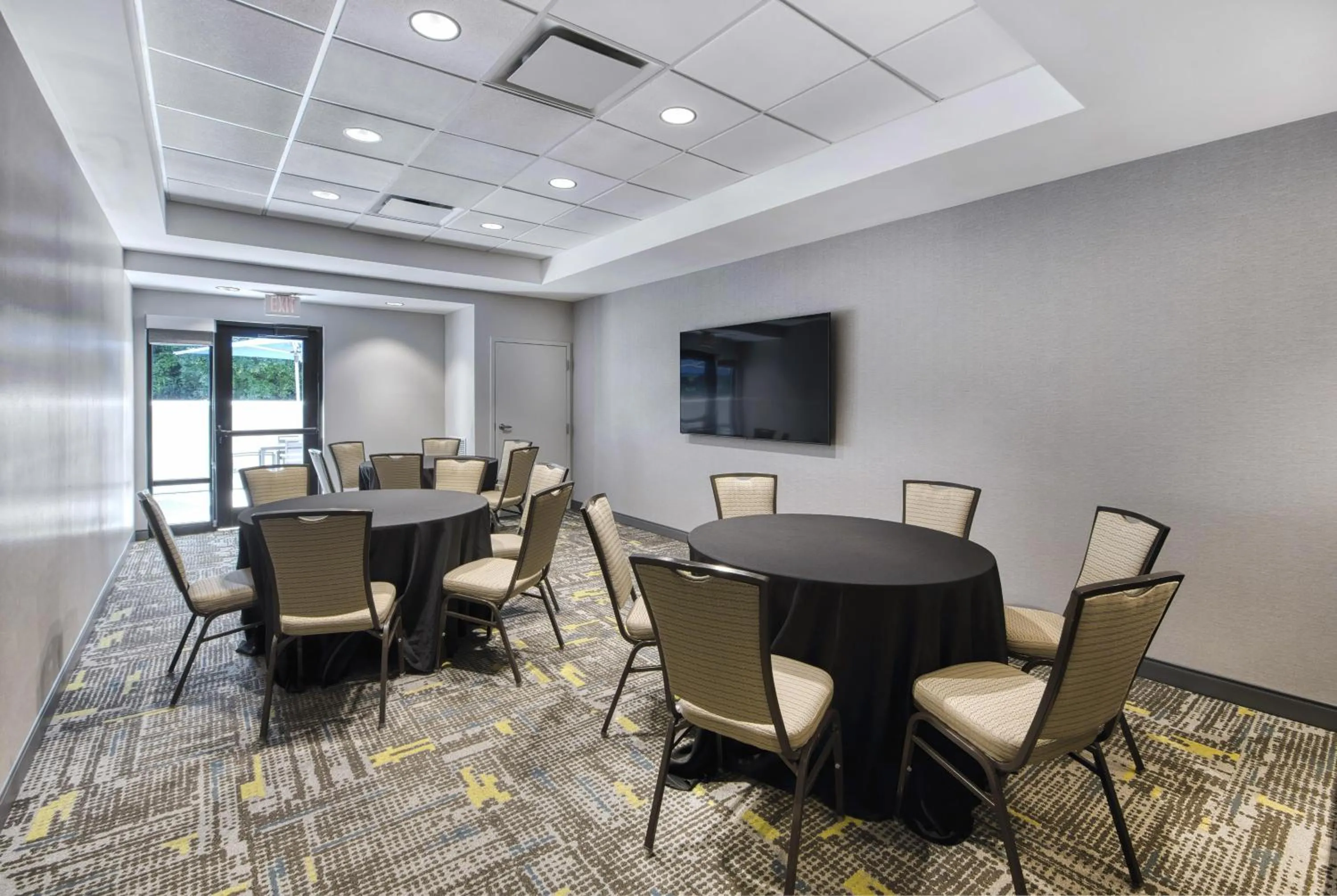 Meeting/conference room in Hampton Inn & Suites Burlington