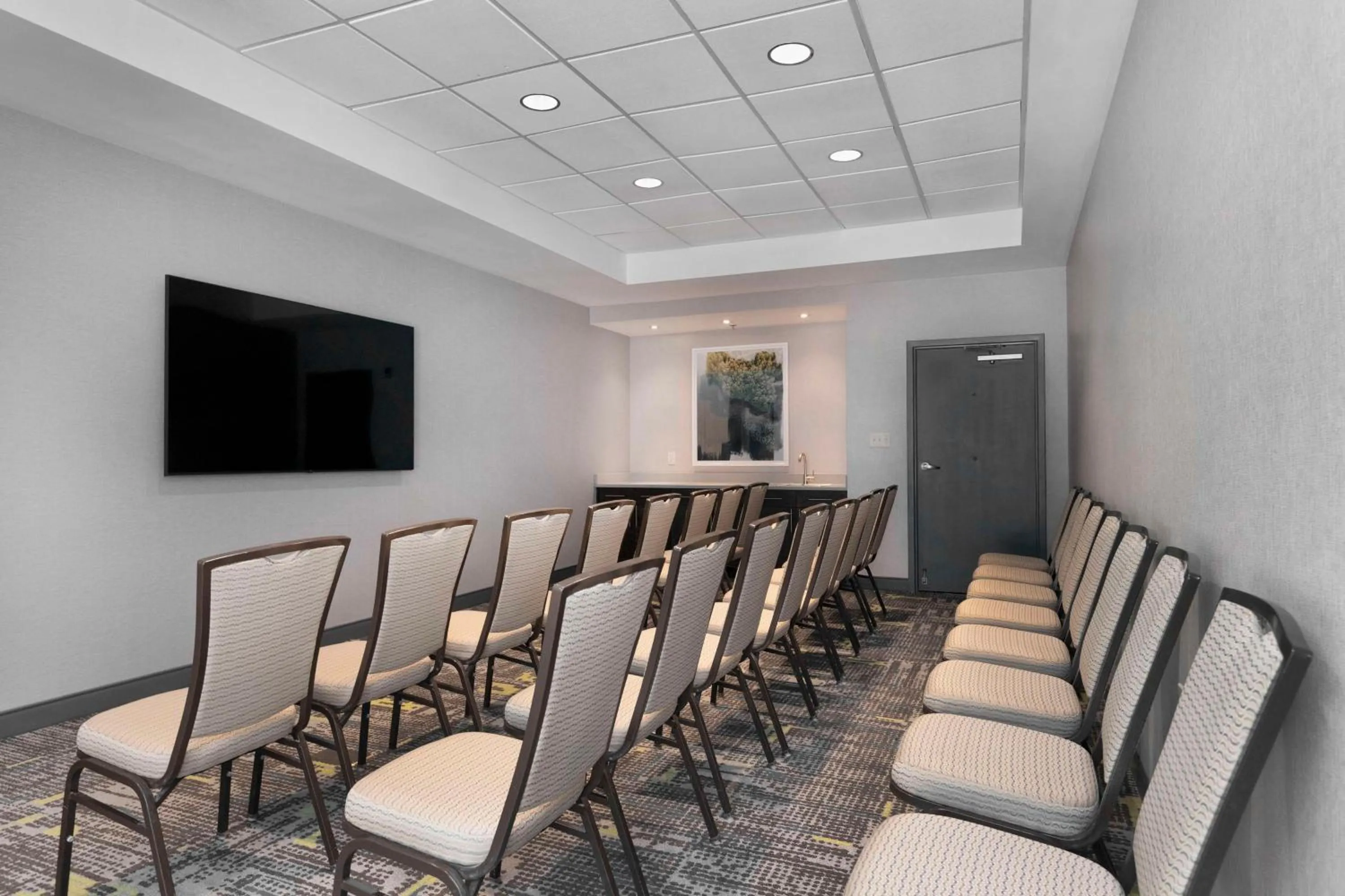 Meeting/conference room in Hampton Inn & Suites Burlington