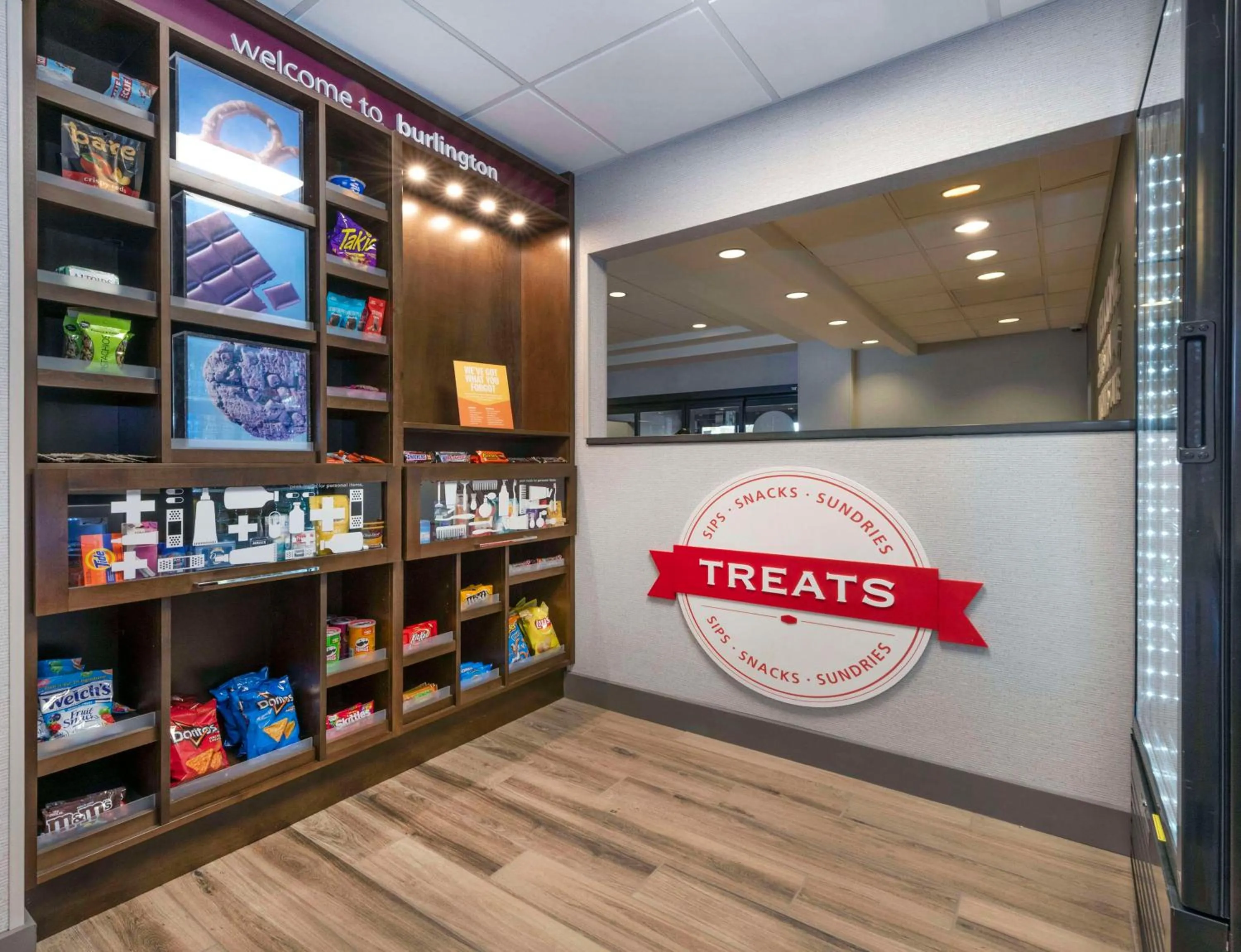 Restaurant/places to eat in Hampton Inn & Suites Burlington