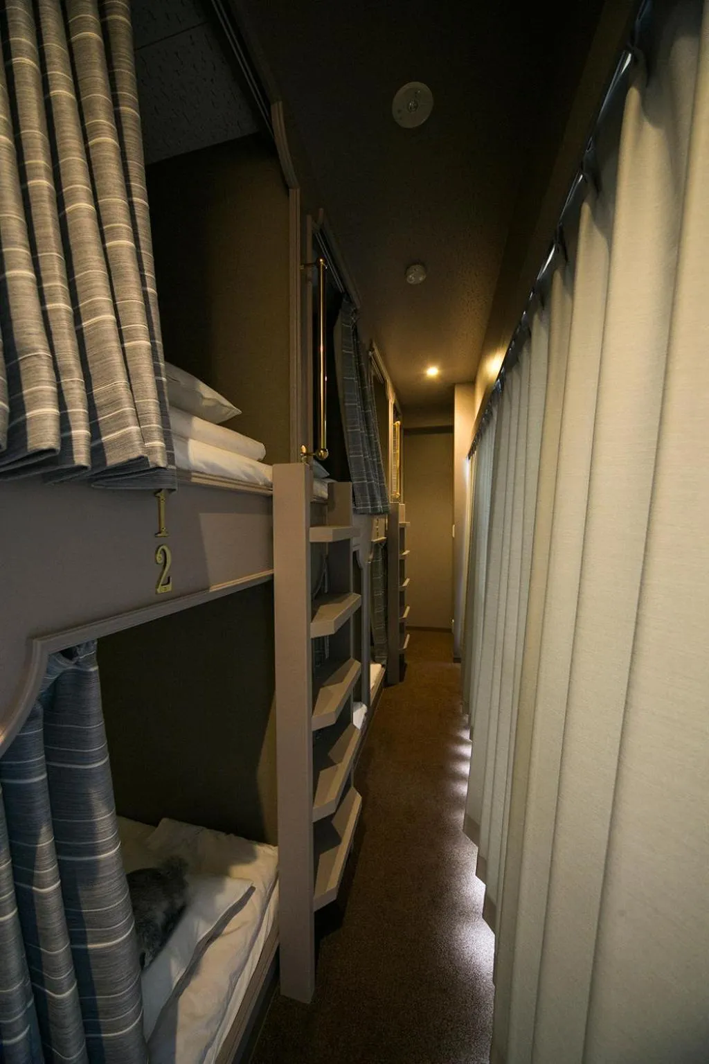 bunk bed in THE WARDROBE Hotel Shimokitazawa