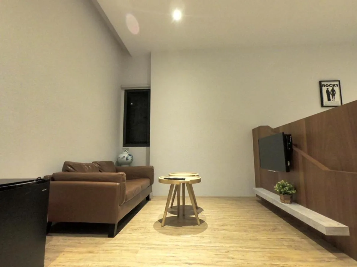 TV and multimedia in H suite Go