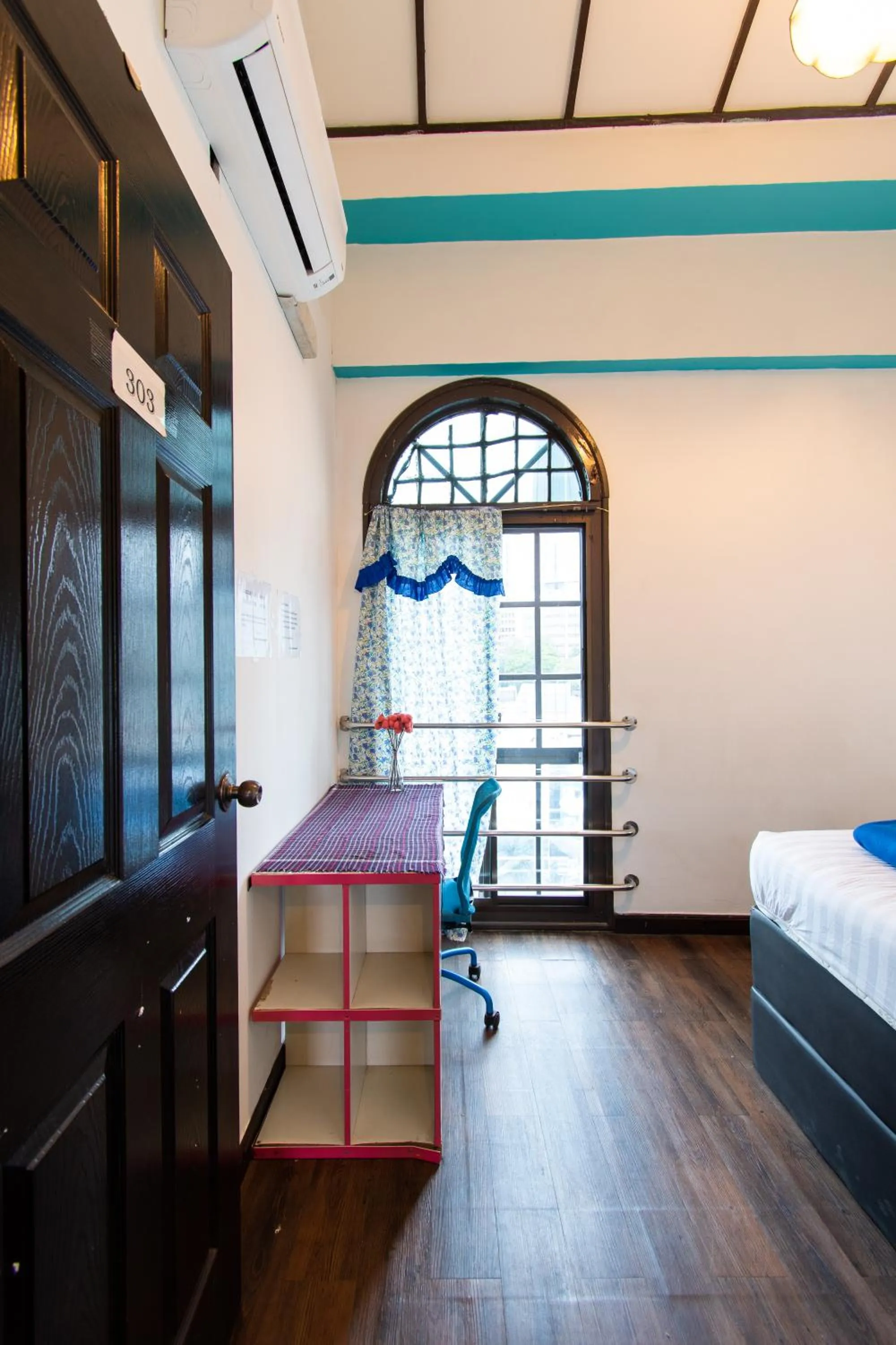 Bed in Travel Hub Guesthouse