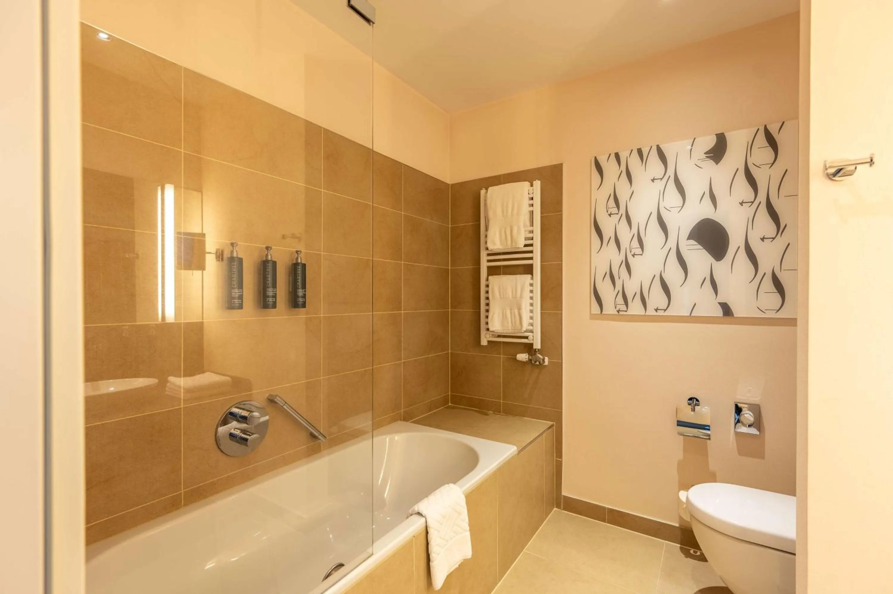 Bathroom in DoubleTree by Hilton Oradea