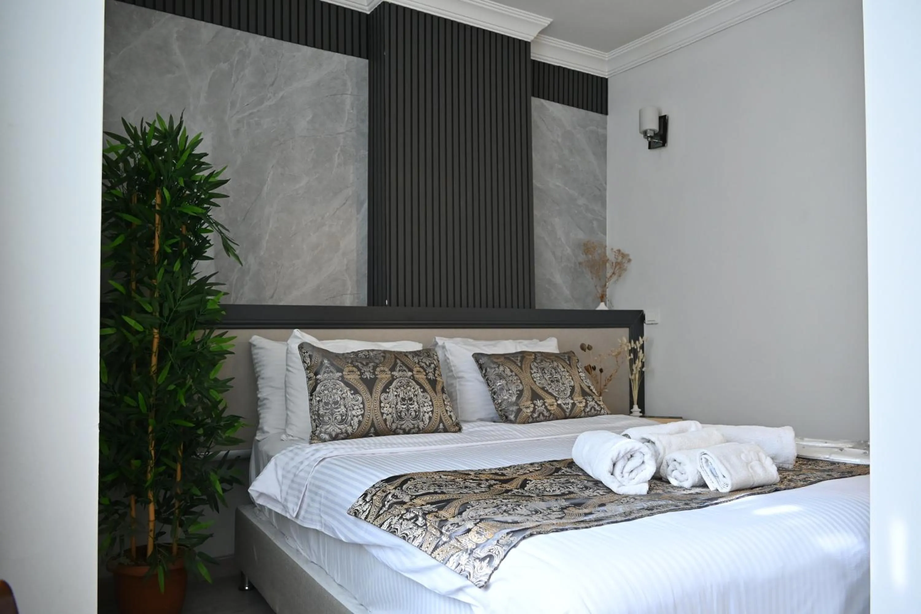 Bed in Elite Marmara Hotel Gungoren