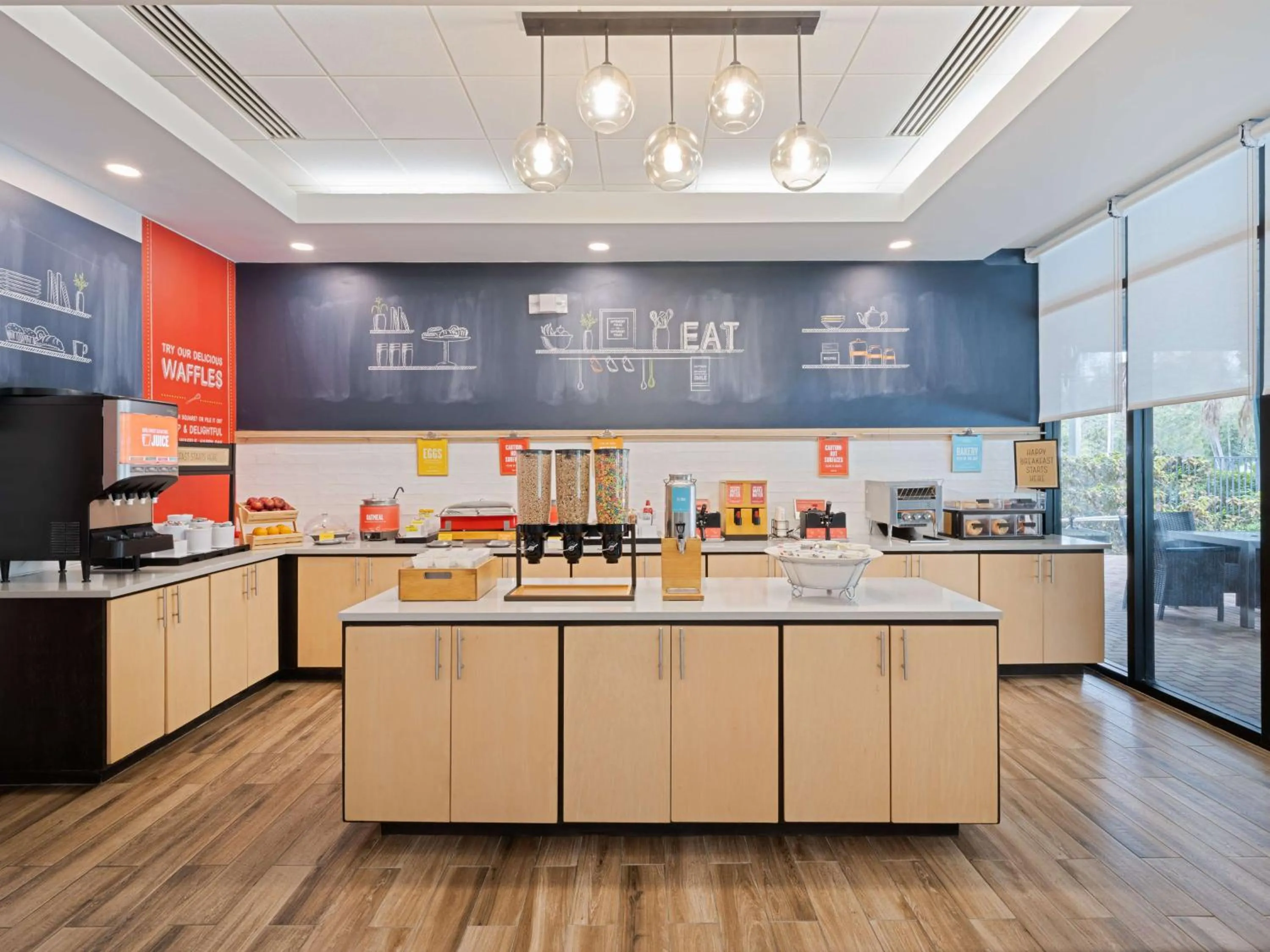 Breakfast in Hampton Inn Deerfield Beach