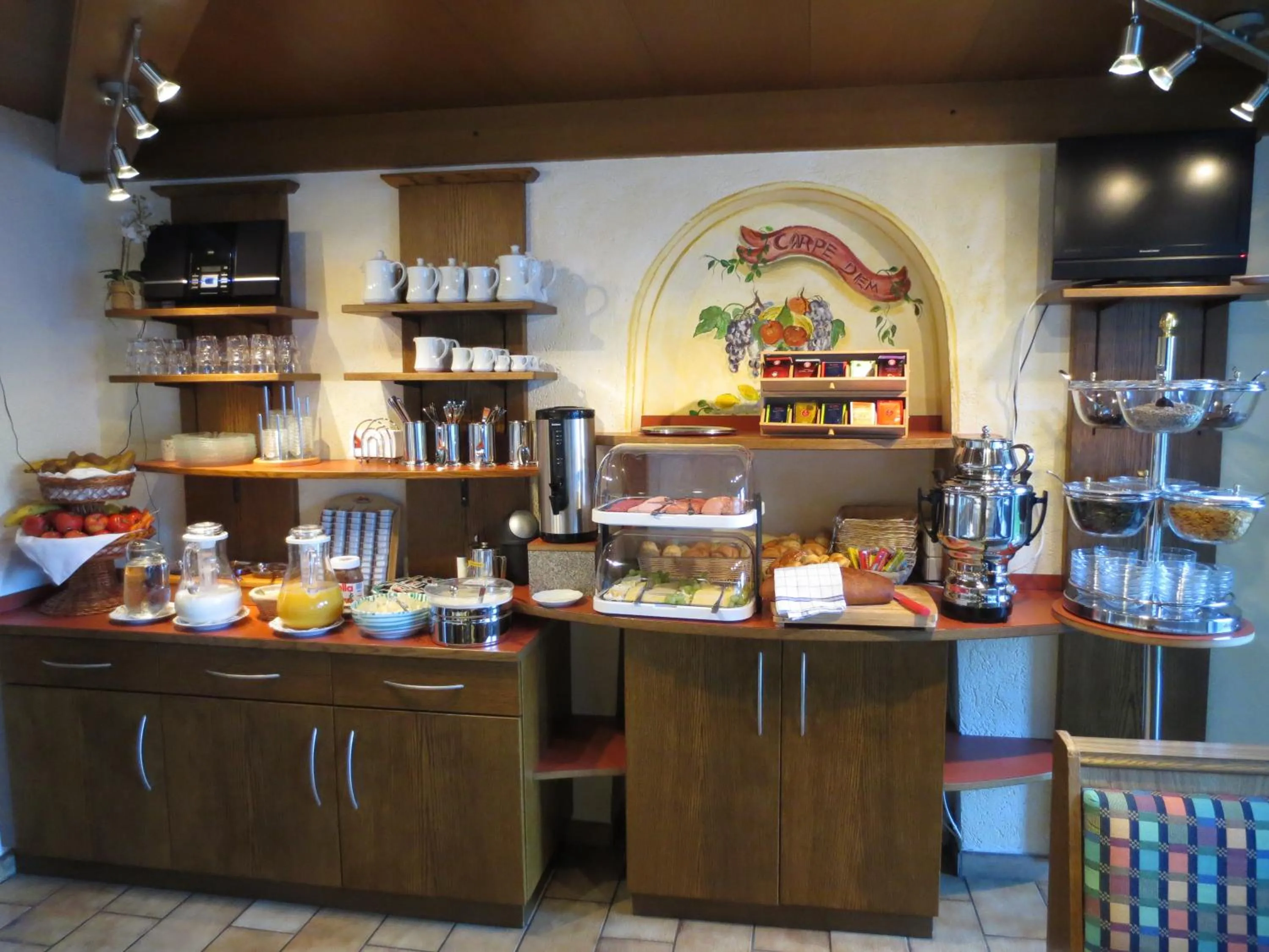Restaurant/places to eat in Pension und Apartments Landhaus Marie